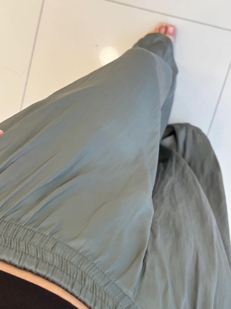 BELİ LASTİKLİ PAMUK SATEN BOL PANTOLON YEŞİL