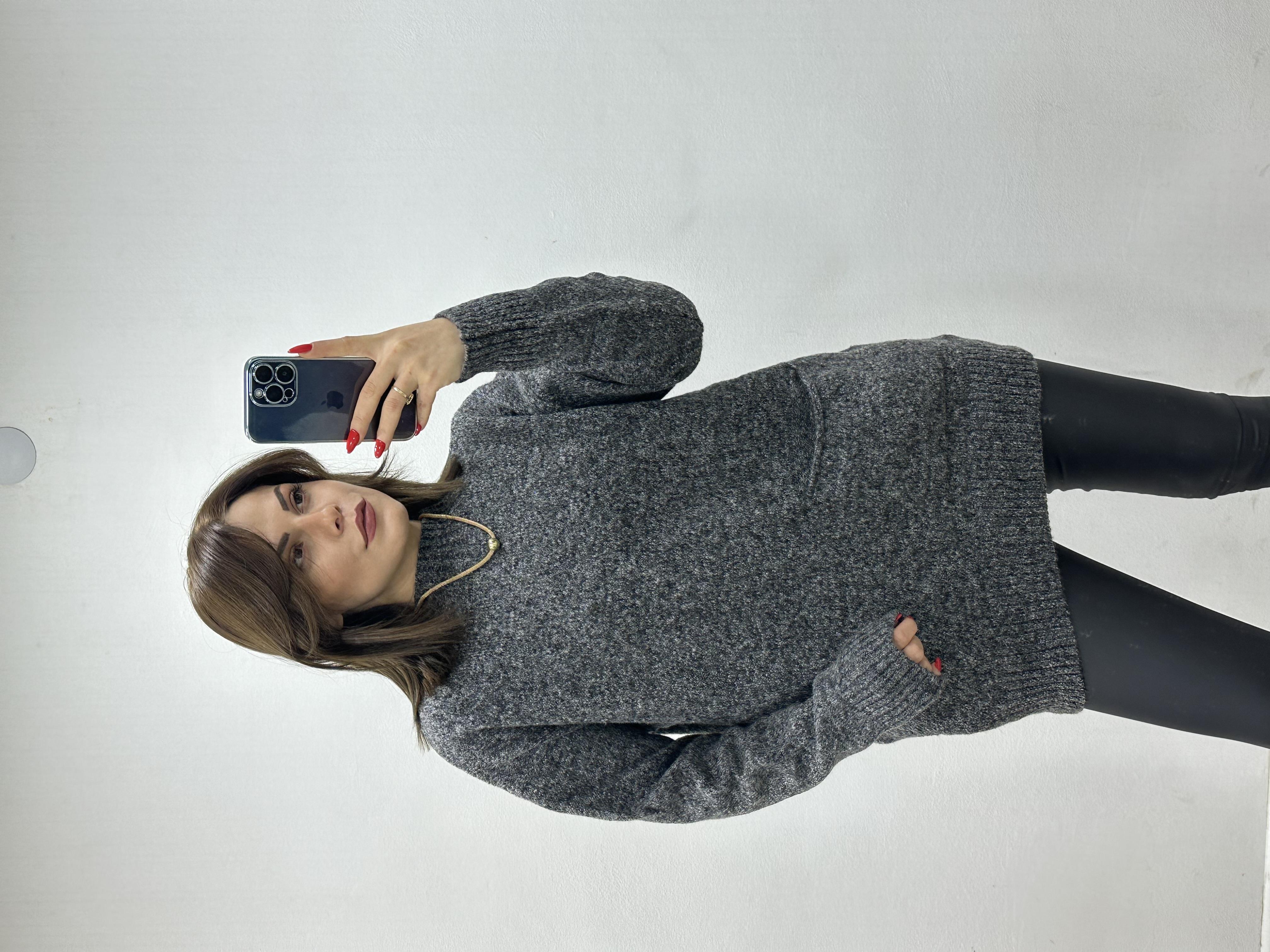 Cepli̇ Kirçilli Gri̇ Kazak