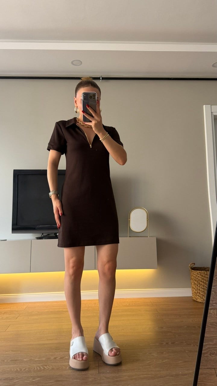 Gold Fermuarlı Polo Yaka Elbise Kahve