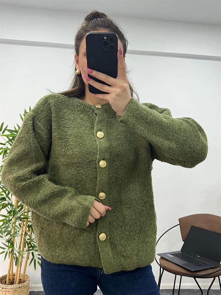 Haki̇ Yeşi̇l Rengi̇ Gold Düğmeli̇ Yumoş Hirka