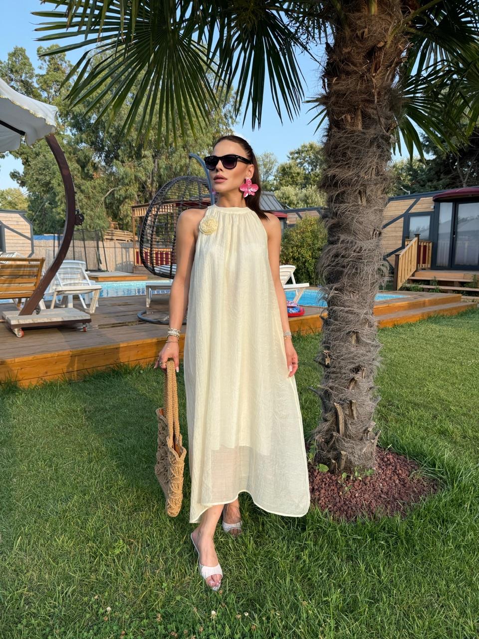 HALTER YAKA GÜLLÜ ORGANZE ELBİSE SARI