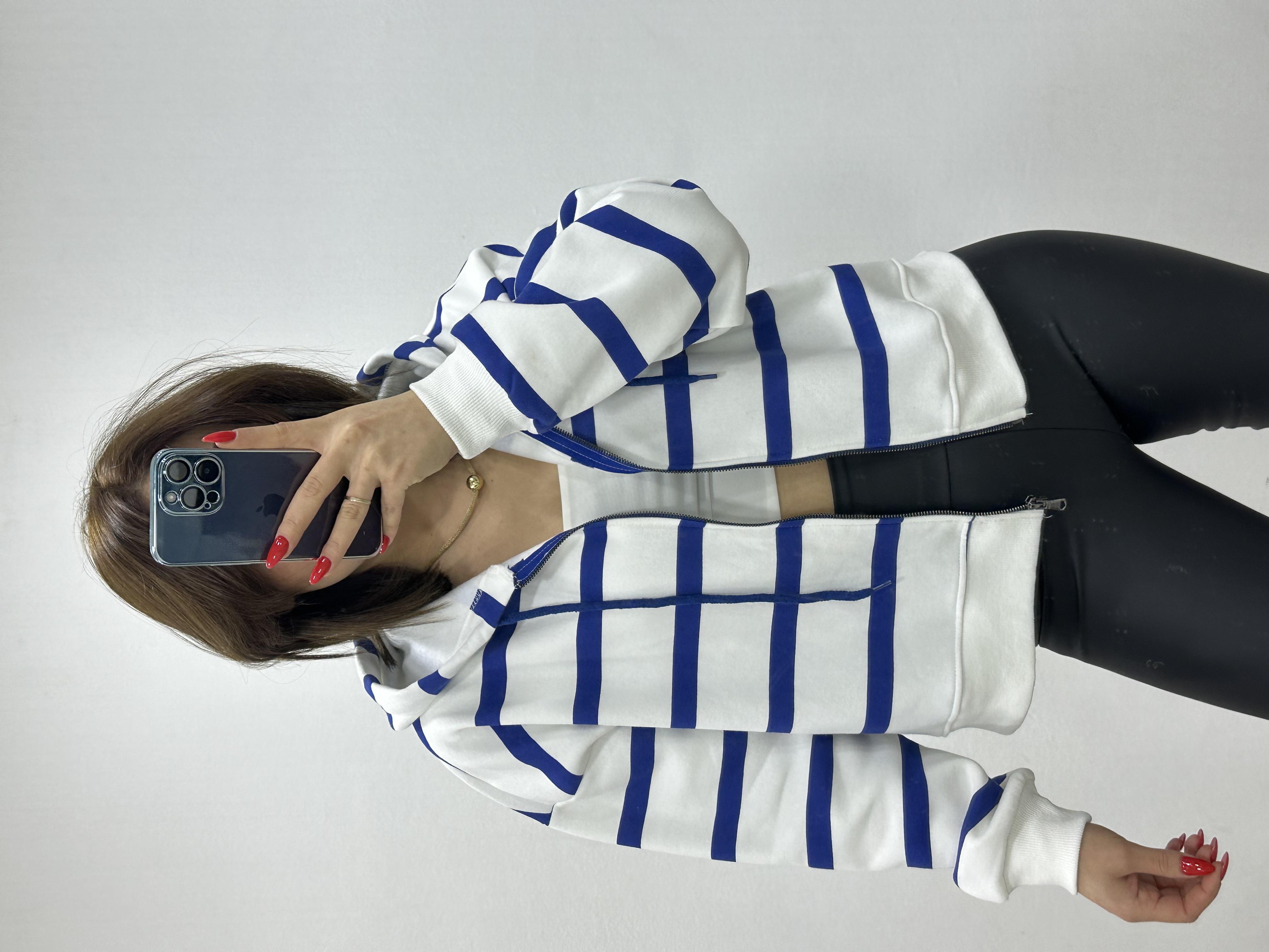 Kapşonlu Laci̇vert Çi̇zgi̇li̇ Sweat Hirka