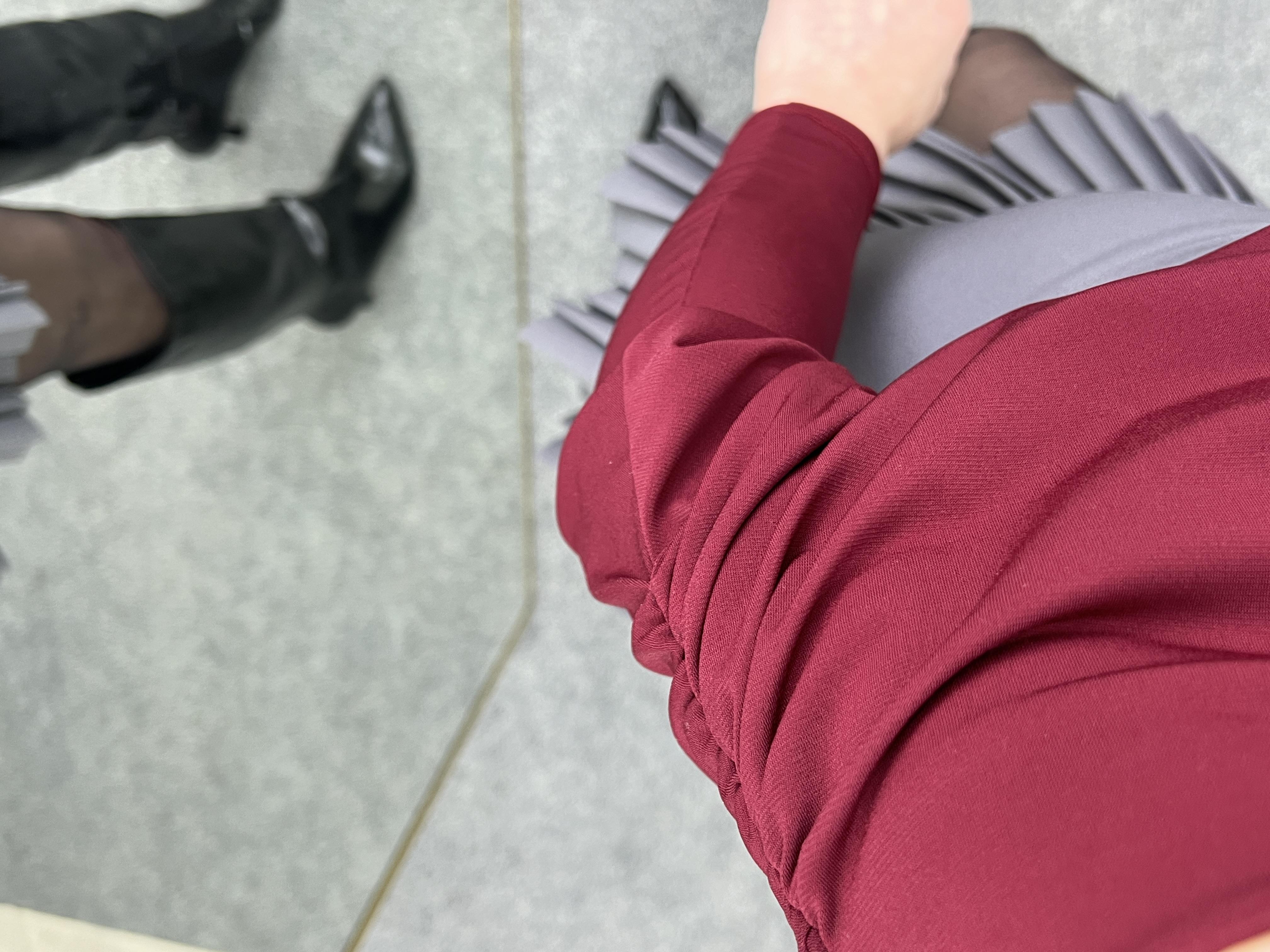 Kayik Yaka Drapeli̇ Li̇krali Tasarim Bluz Bordo