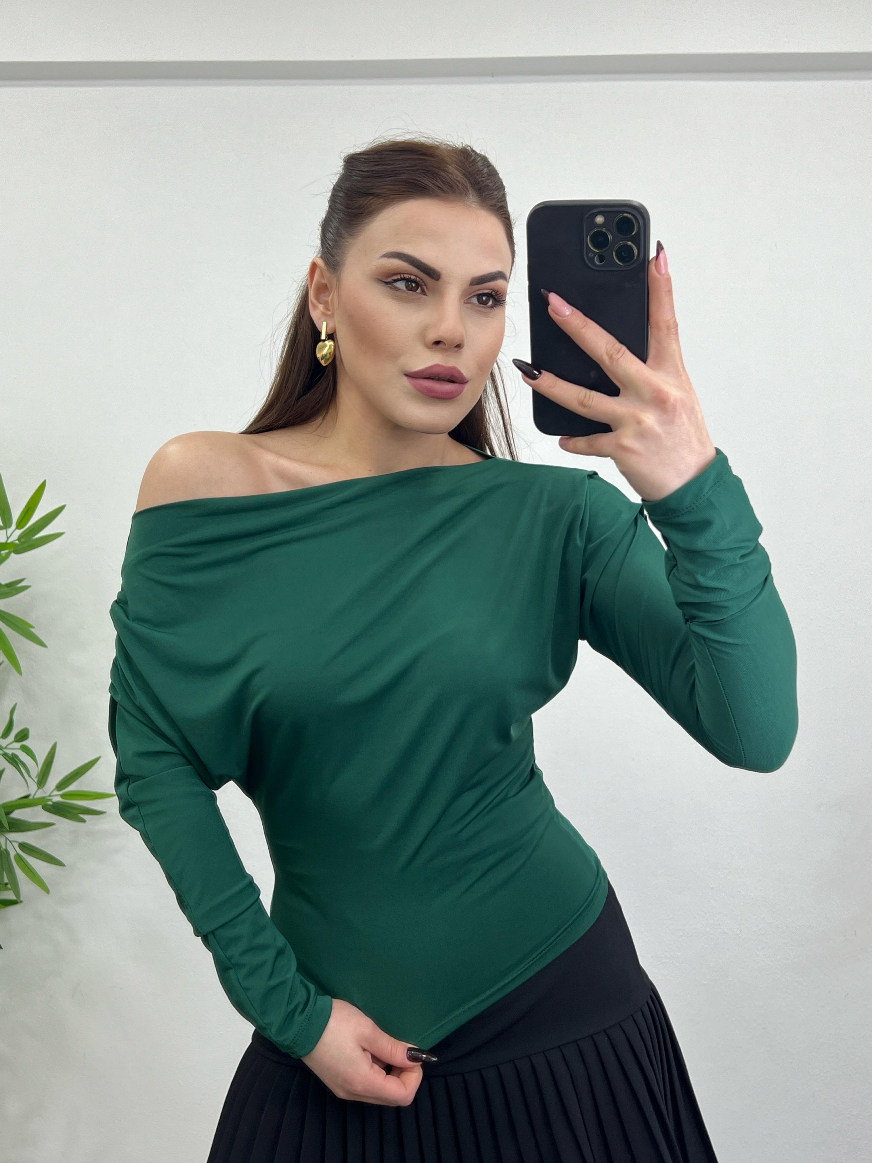 Kayik Yaka Drapeli̇ Li̇krali Tasarim Bluz Yeşi̇l