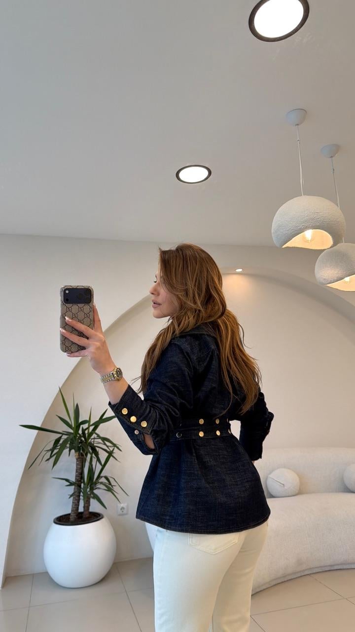 KEMERLİ GOLD DÜĞMELİ TASARIM DENİM GÖMLEK