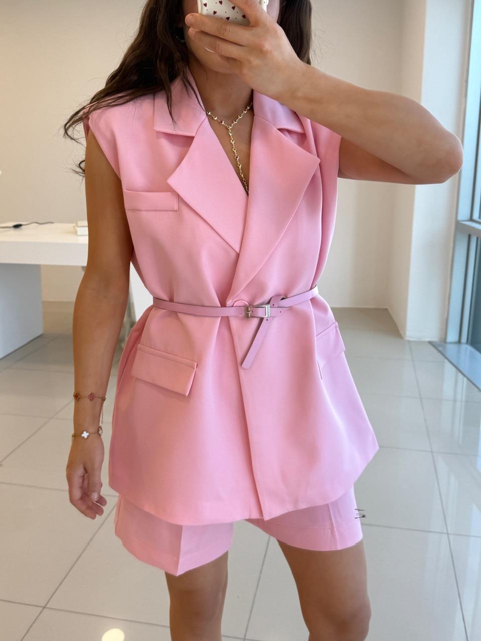 KENDİNDEN KEMERLİ VATKALI YELEK PEMBE