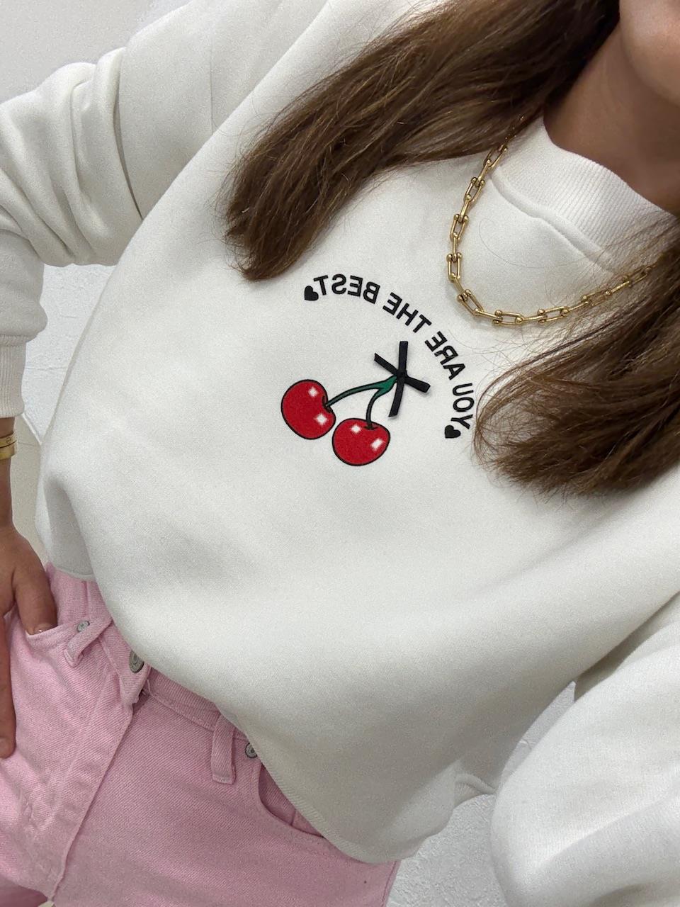 KİRAZLI SWEATSHIRT BEYAZ