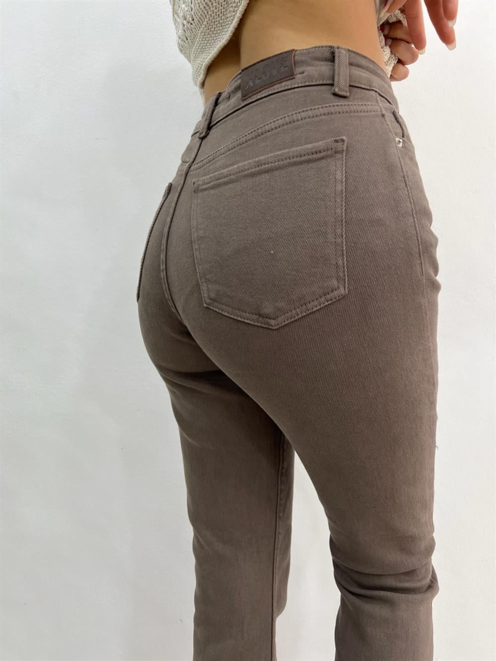 Toprak Rengi̇ Likralı Mom Jean