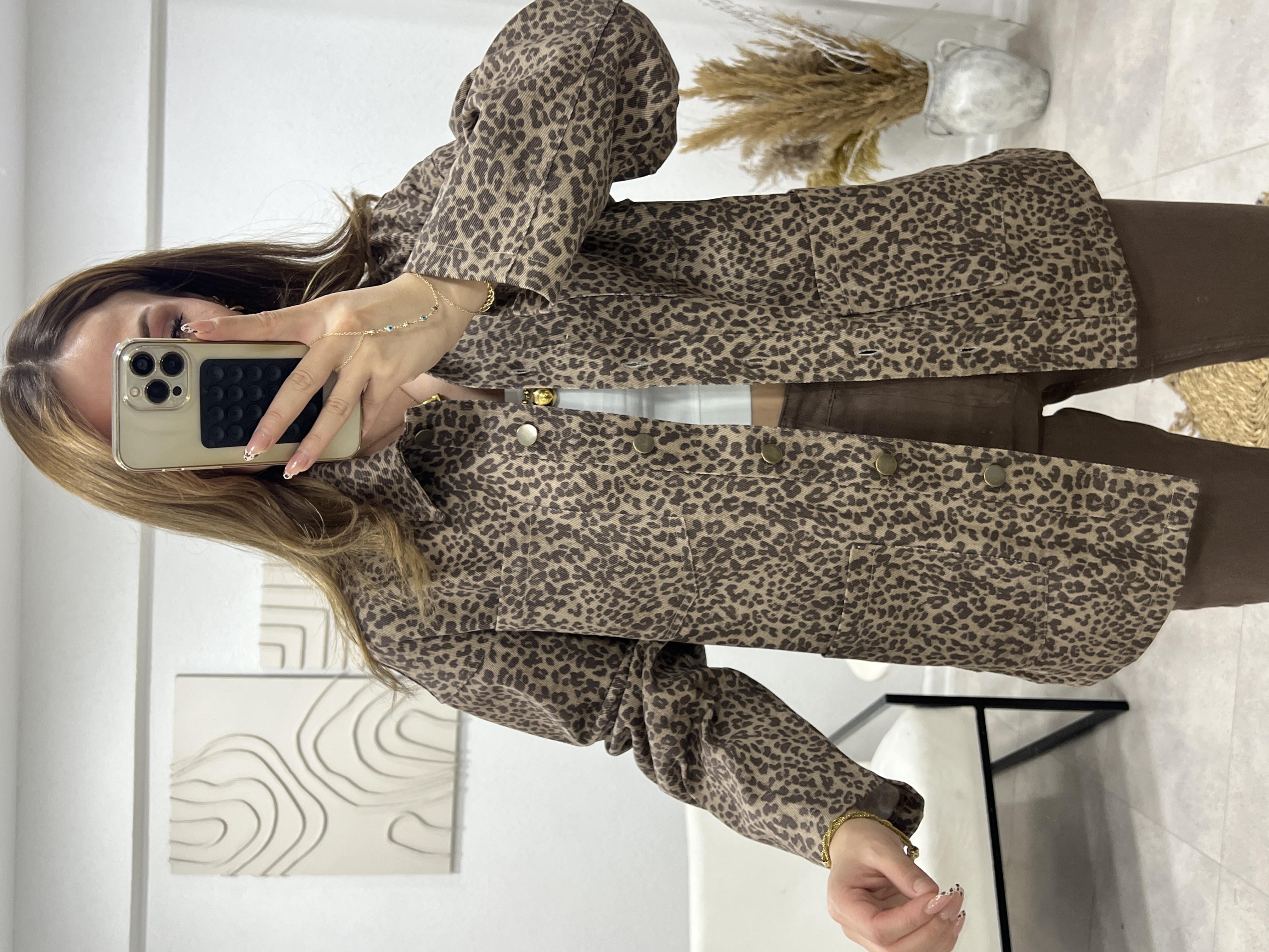 Kuşakli Leopar Ceket