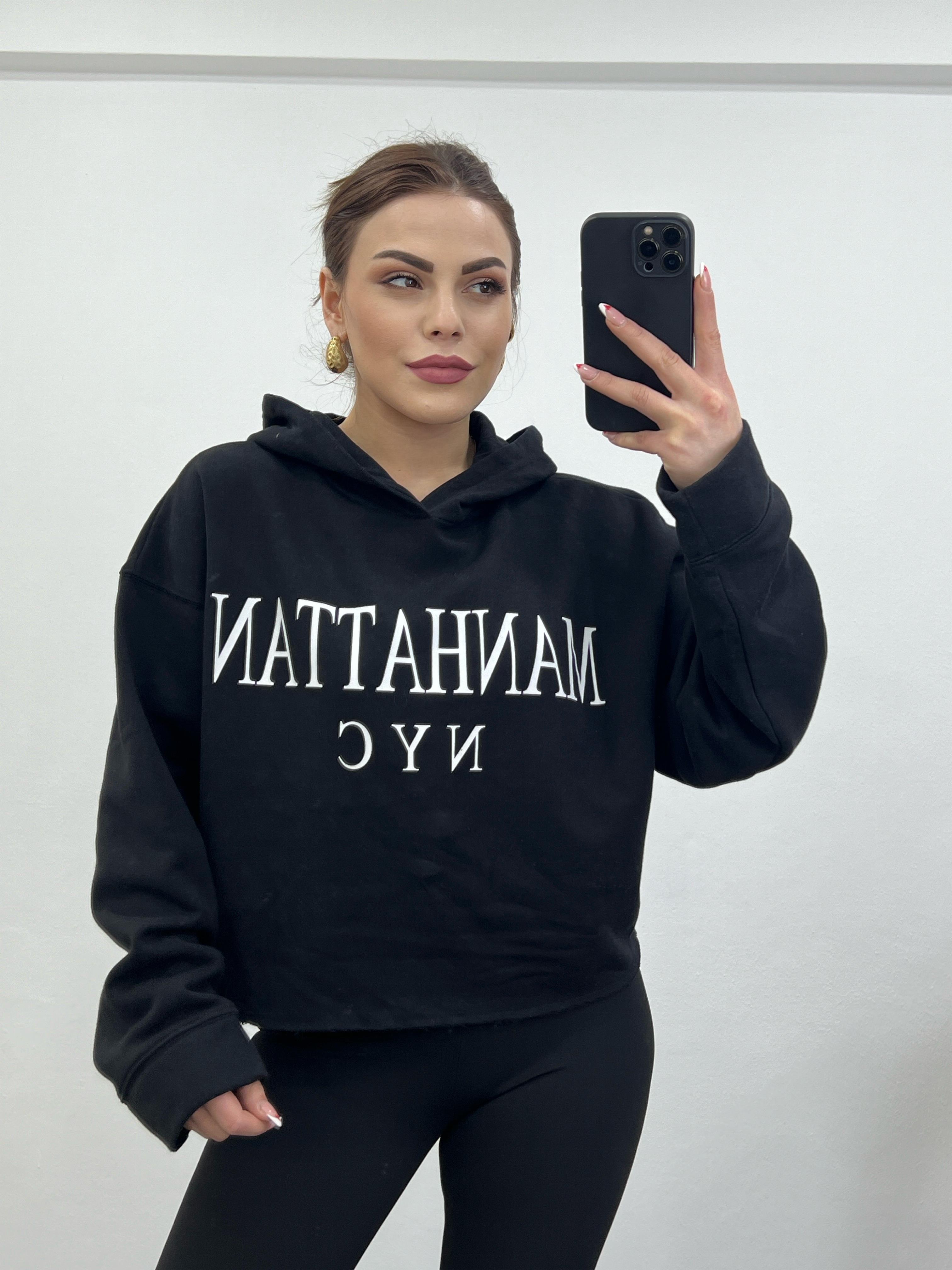 Önü Yazili Kapşonlu Sweat Si̇yah