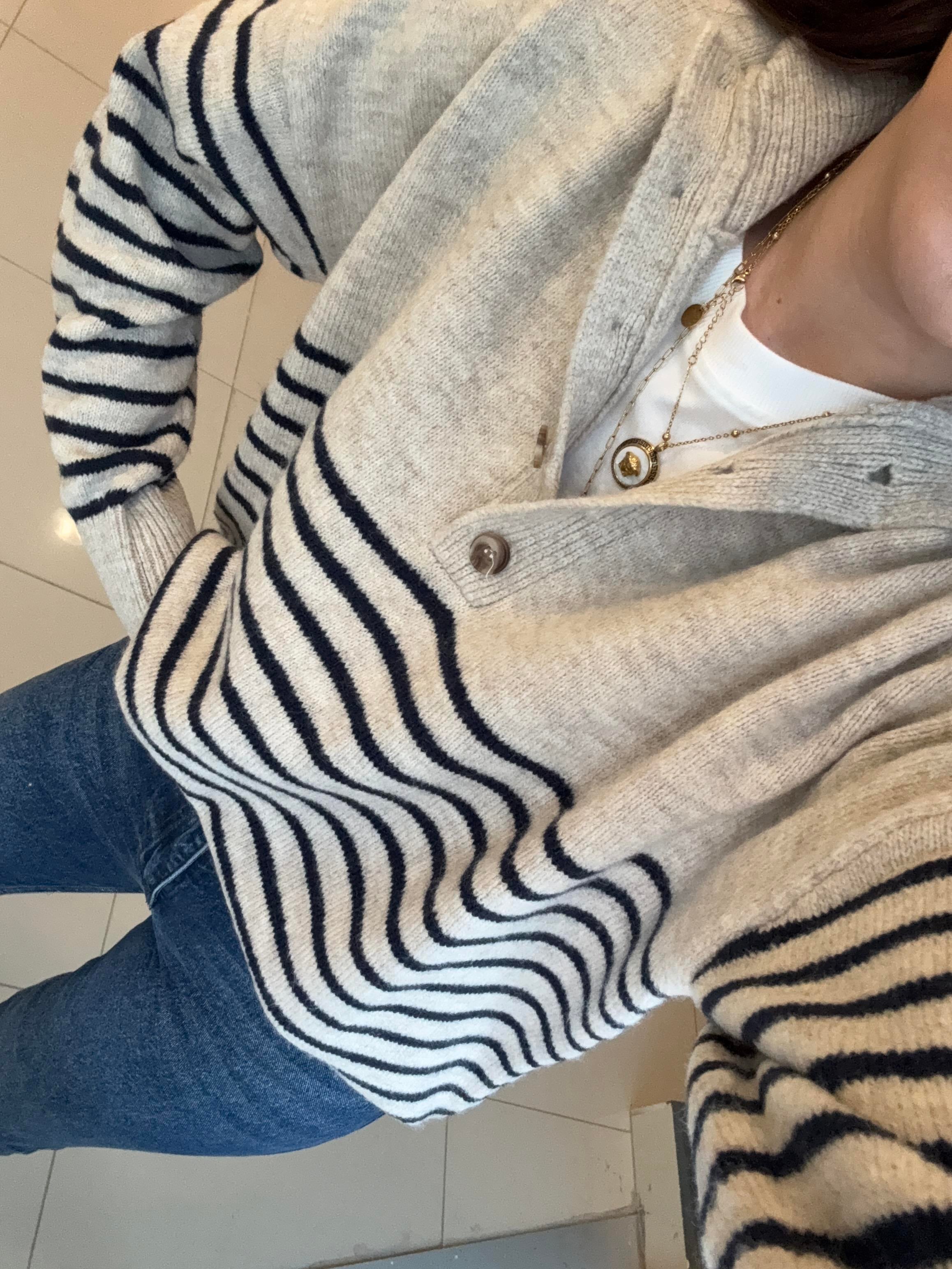 Pamuk Çi̇zgi̇li̇ Düğmeli̇ Kazak