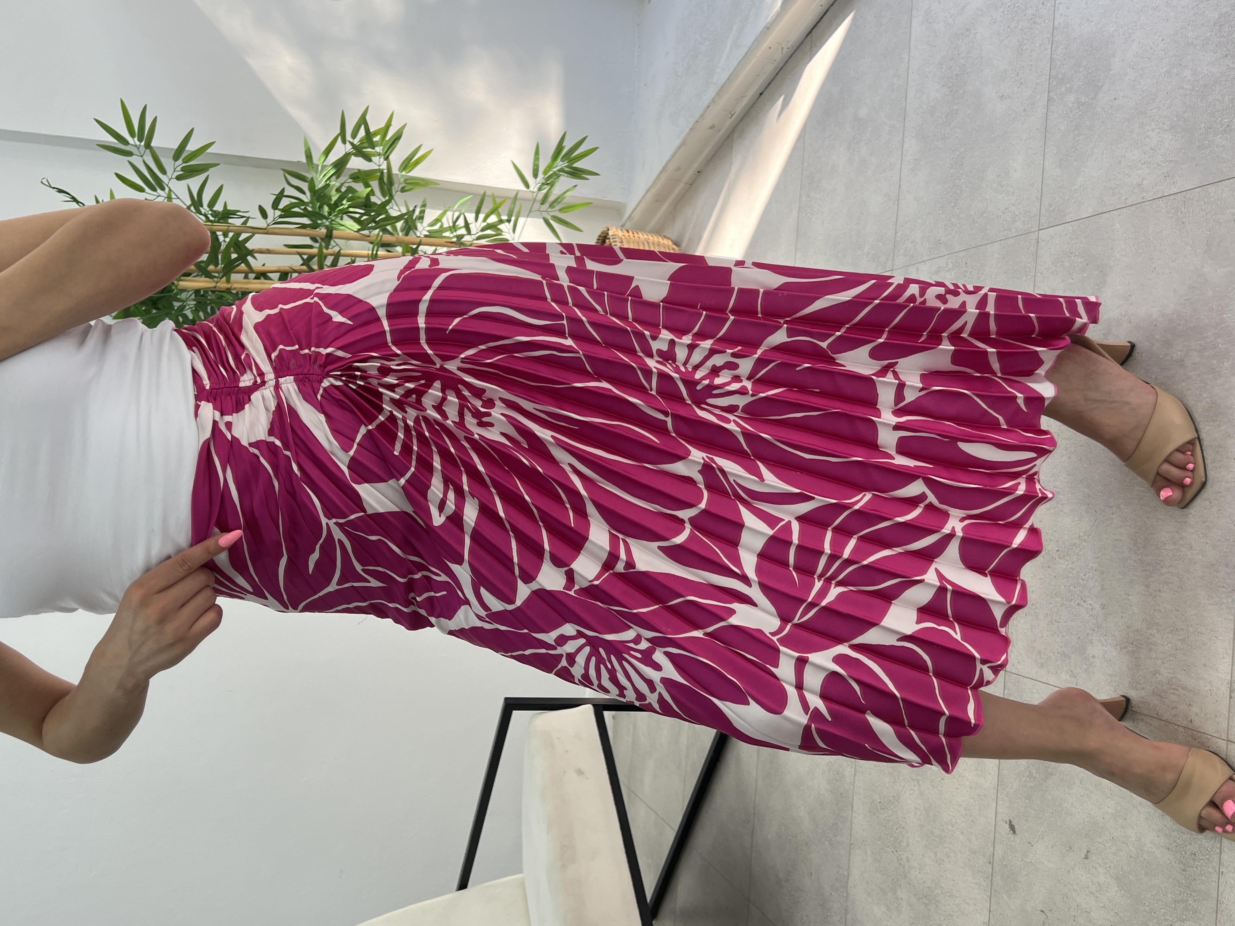 Pembe Desenli̇ Drapelli̇ Saten Etek
