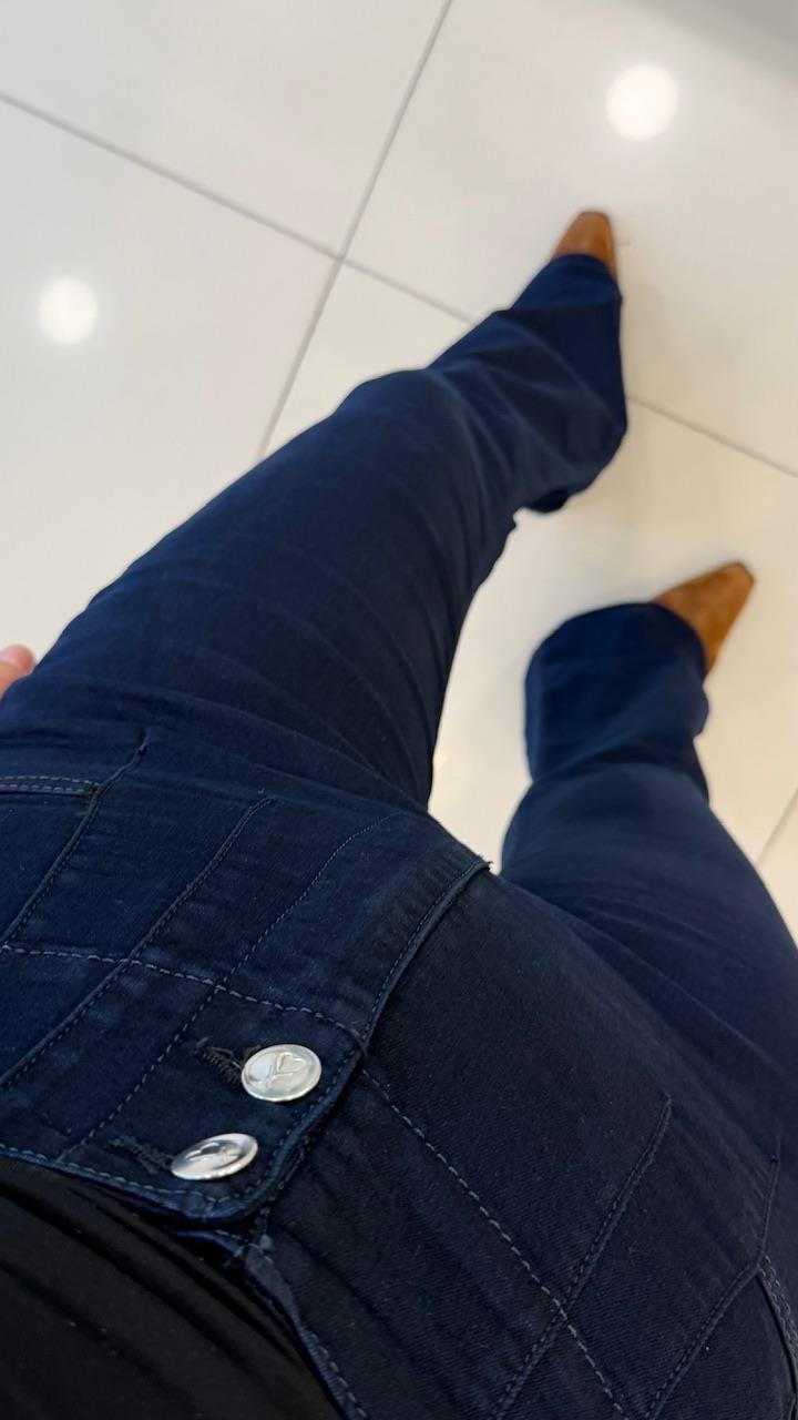 Pensli̇ Yumuşak Li̇krali Jean Lacivert