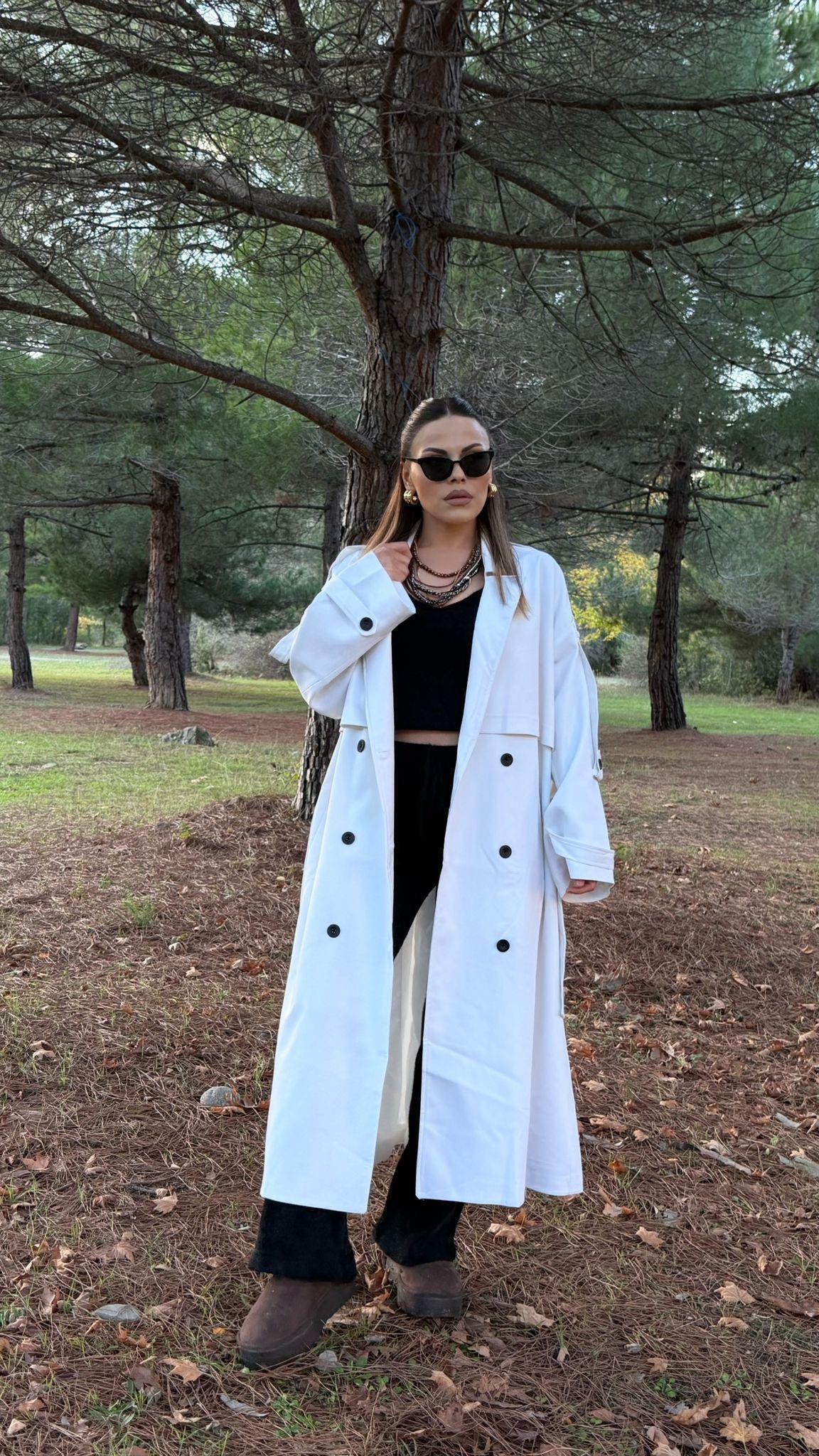 Premium Seri̇ Astarli Trençkot Beyaz