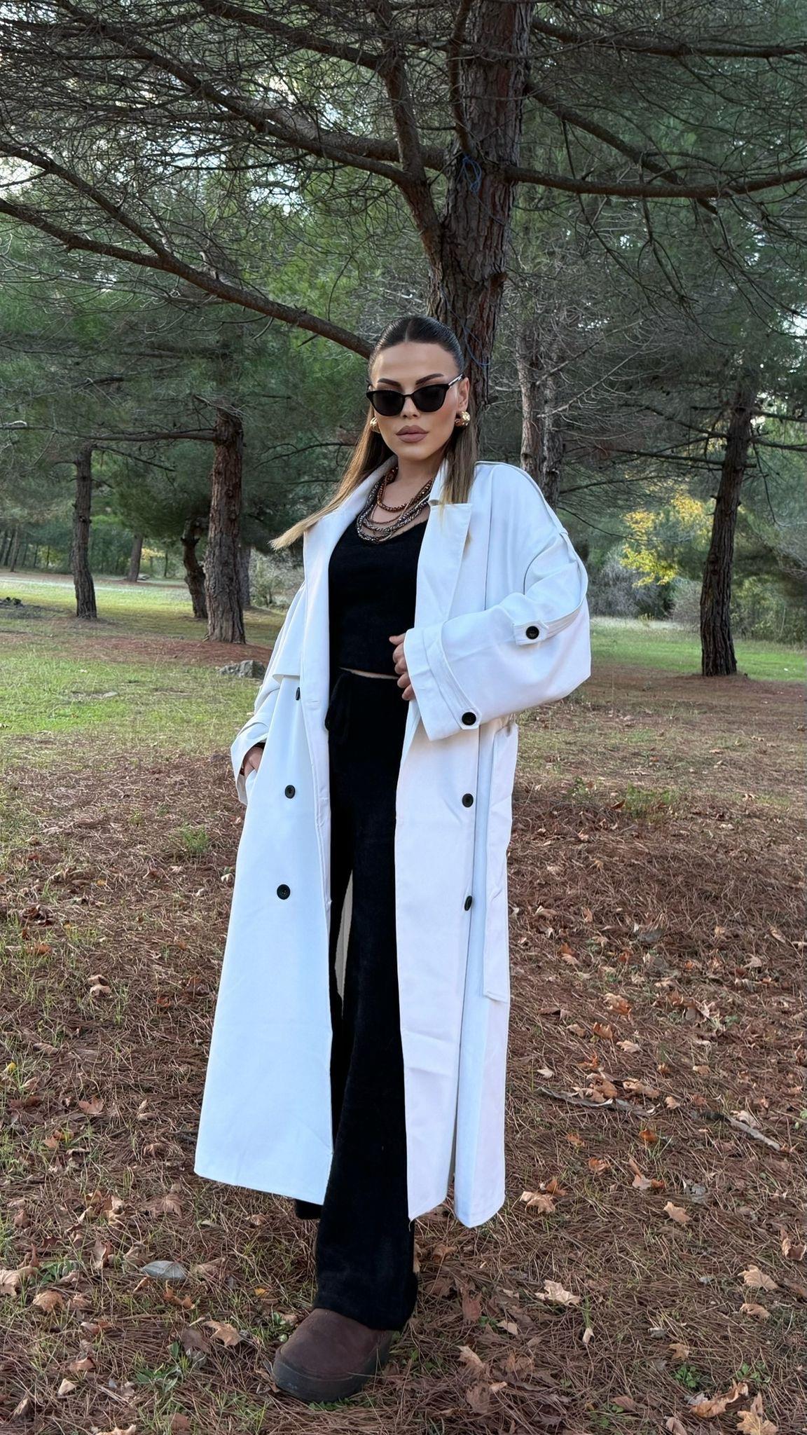 Premium Seri̇ Astarli Trençkot Beyaz