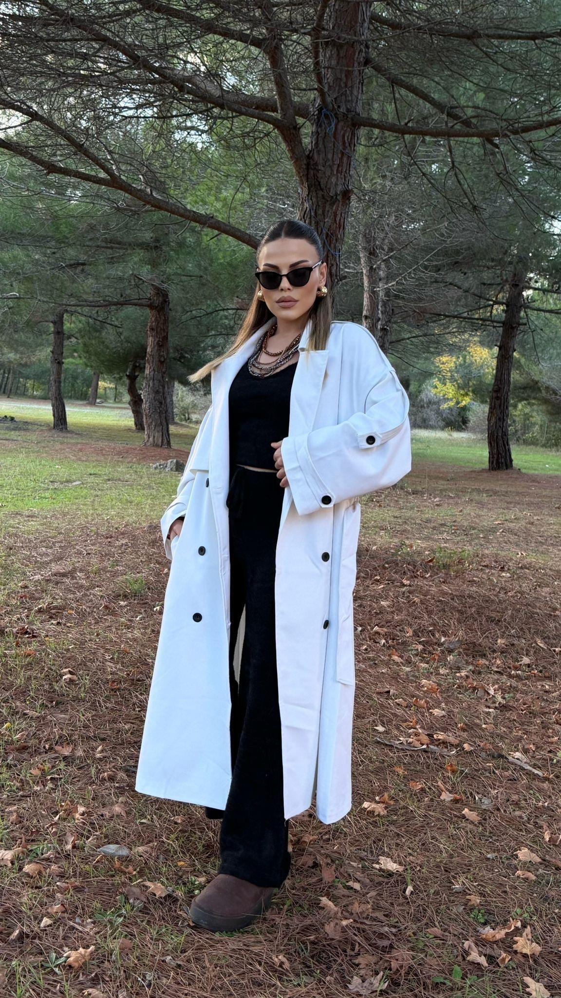 Premium Seri̇ Astarli Trençkot Beyaz