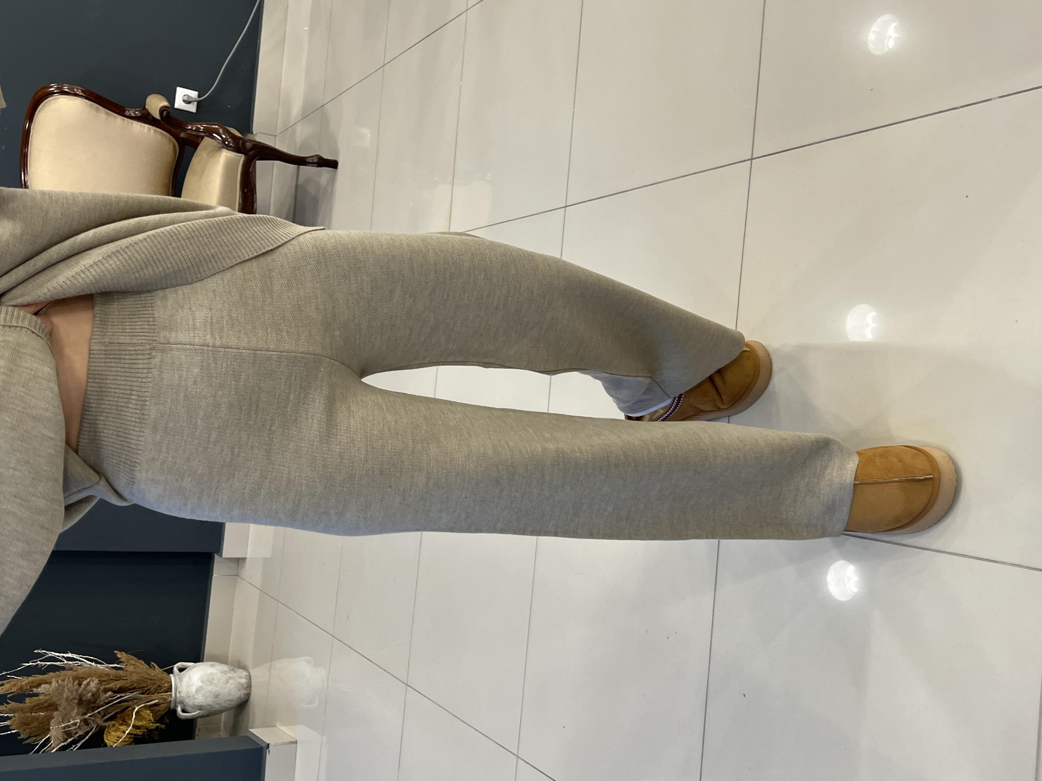 Premium Seri Tri̇ko Takim Taş
