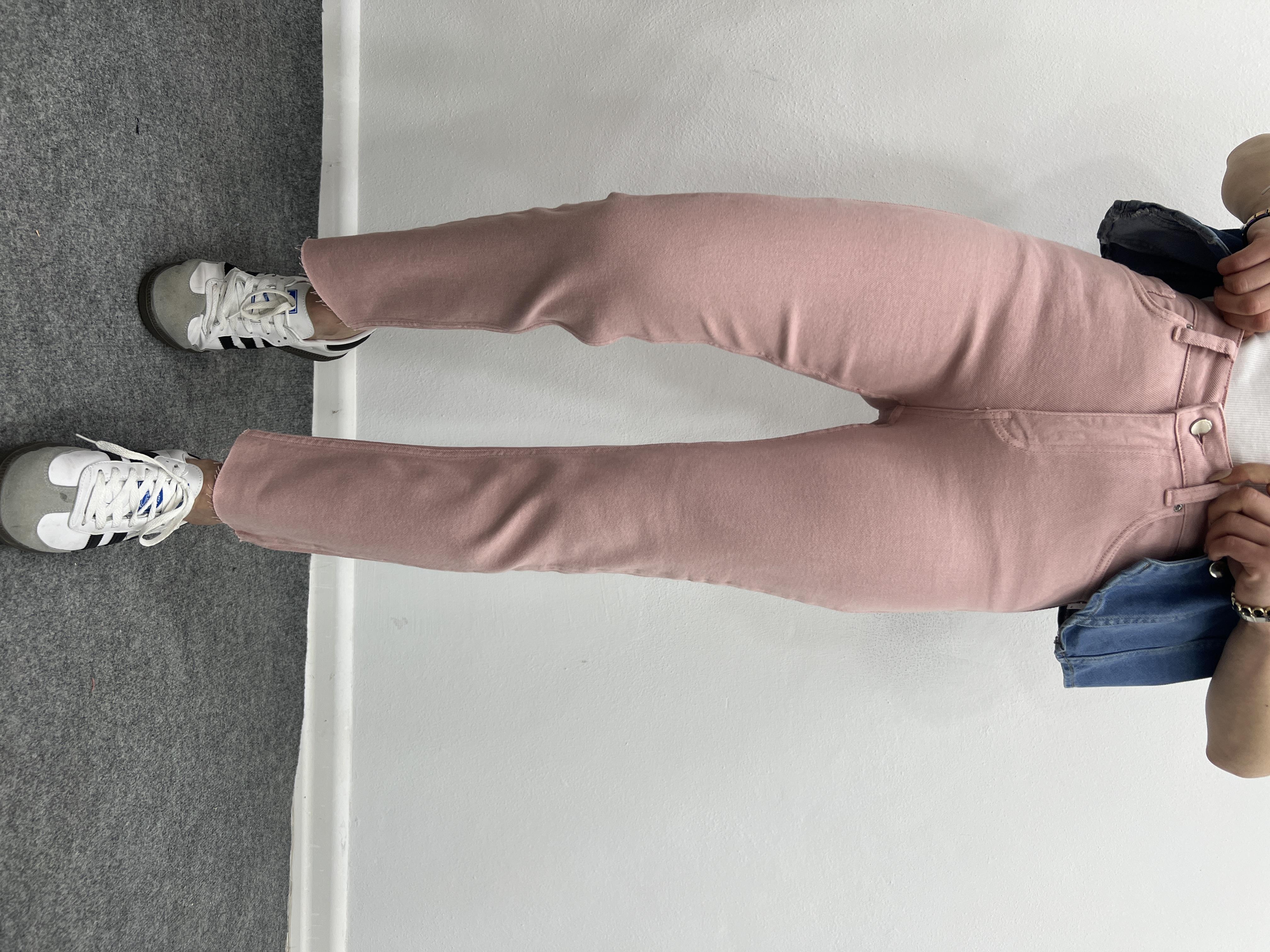 Pudra Li̇krali Mom Jean