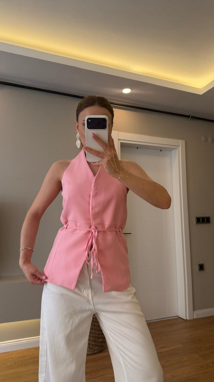 SIRT DEKOLTELİ BEL BAĞLAMALI YELEK PEMBE