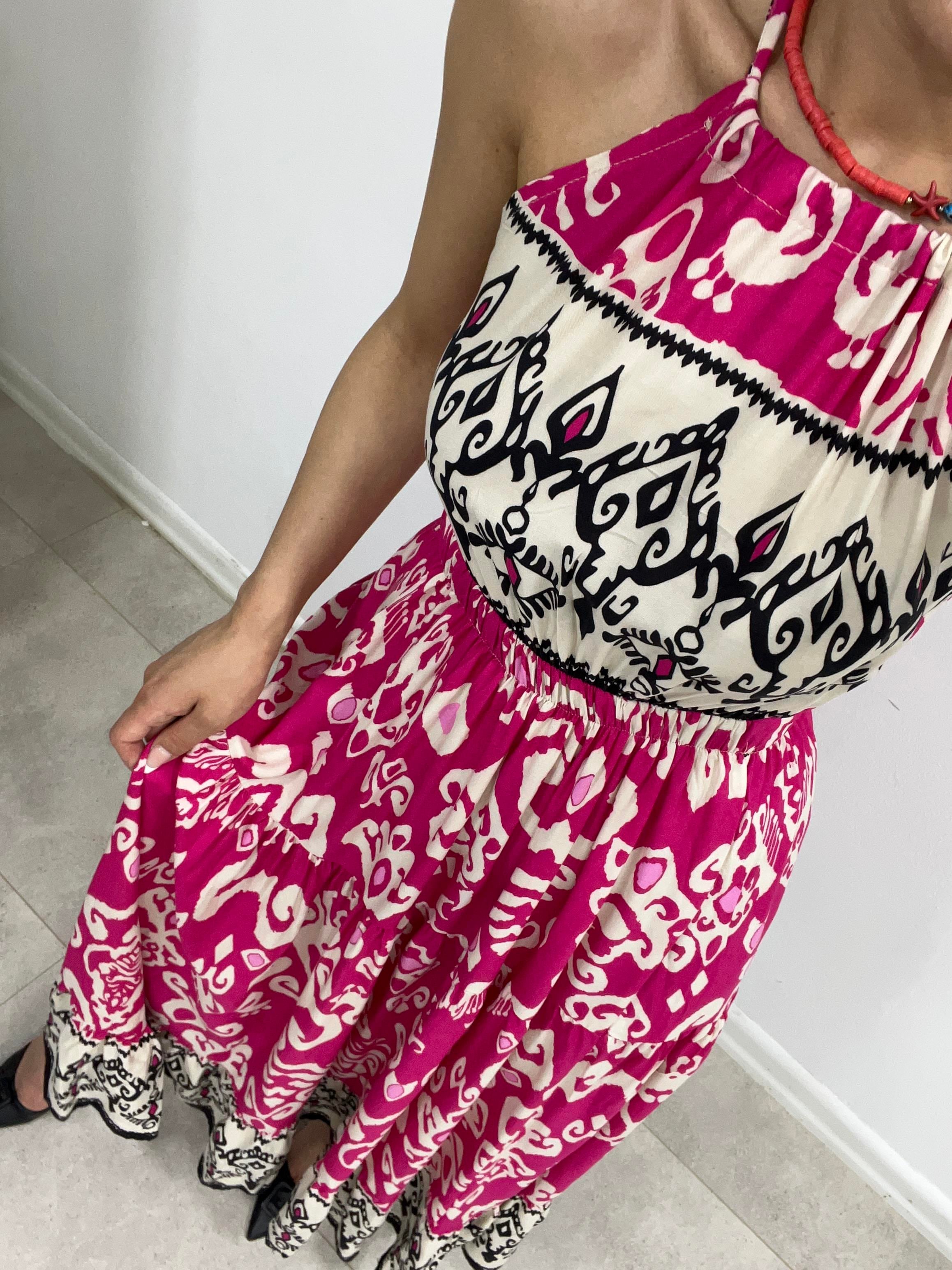 Sirt Dekolteli̇ Pembe Desenli̇ Elbi̇se