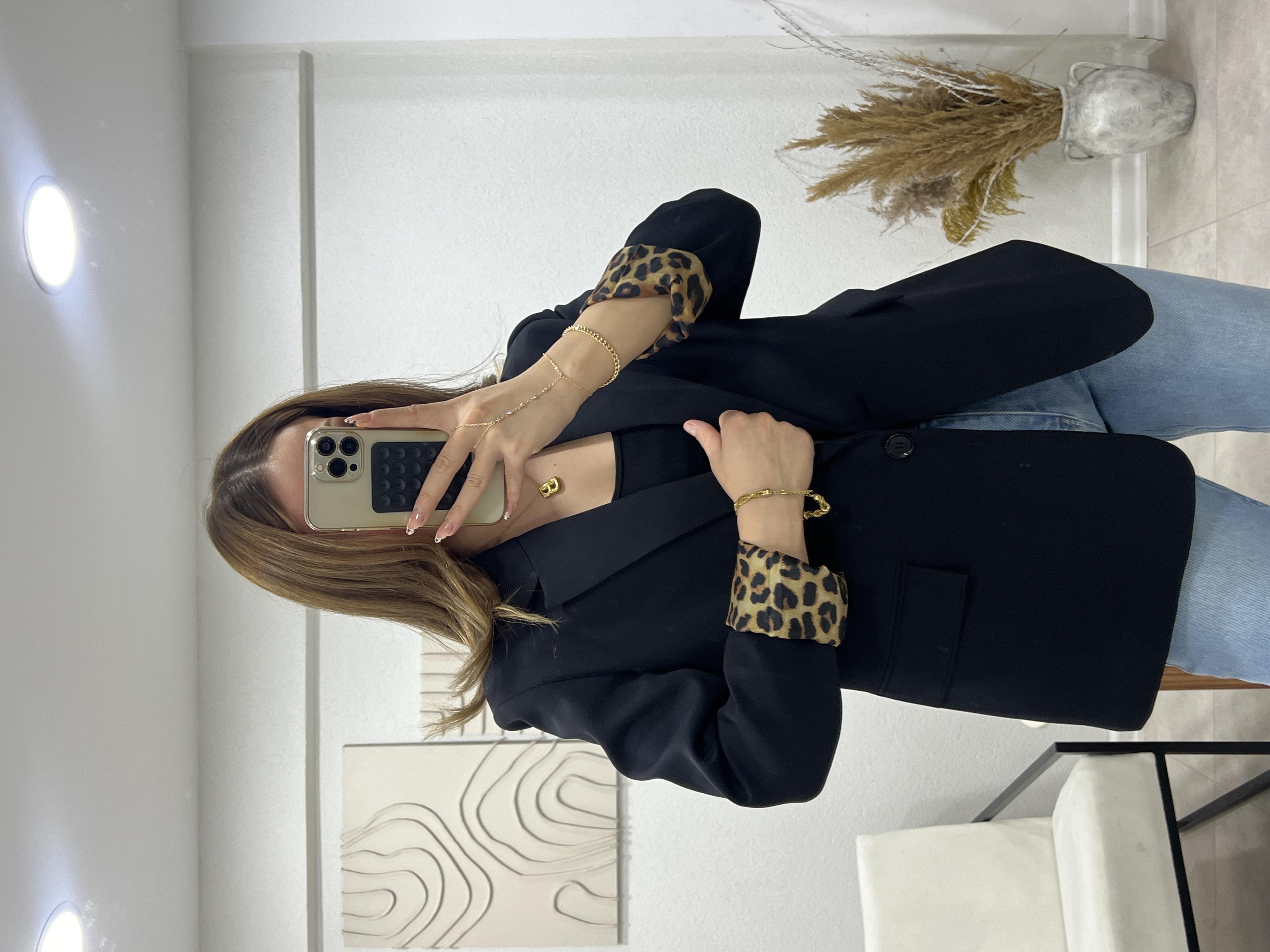 Si̇yah Kollari Leoparli Blazer Ceket