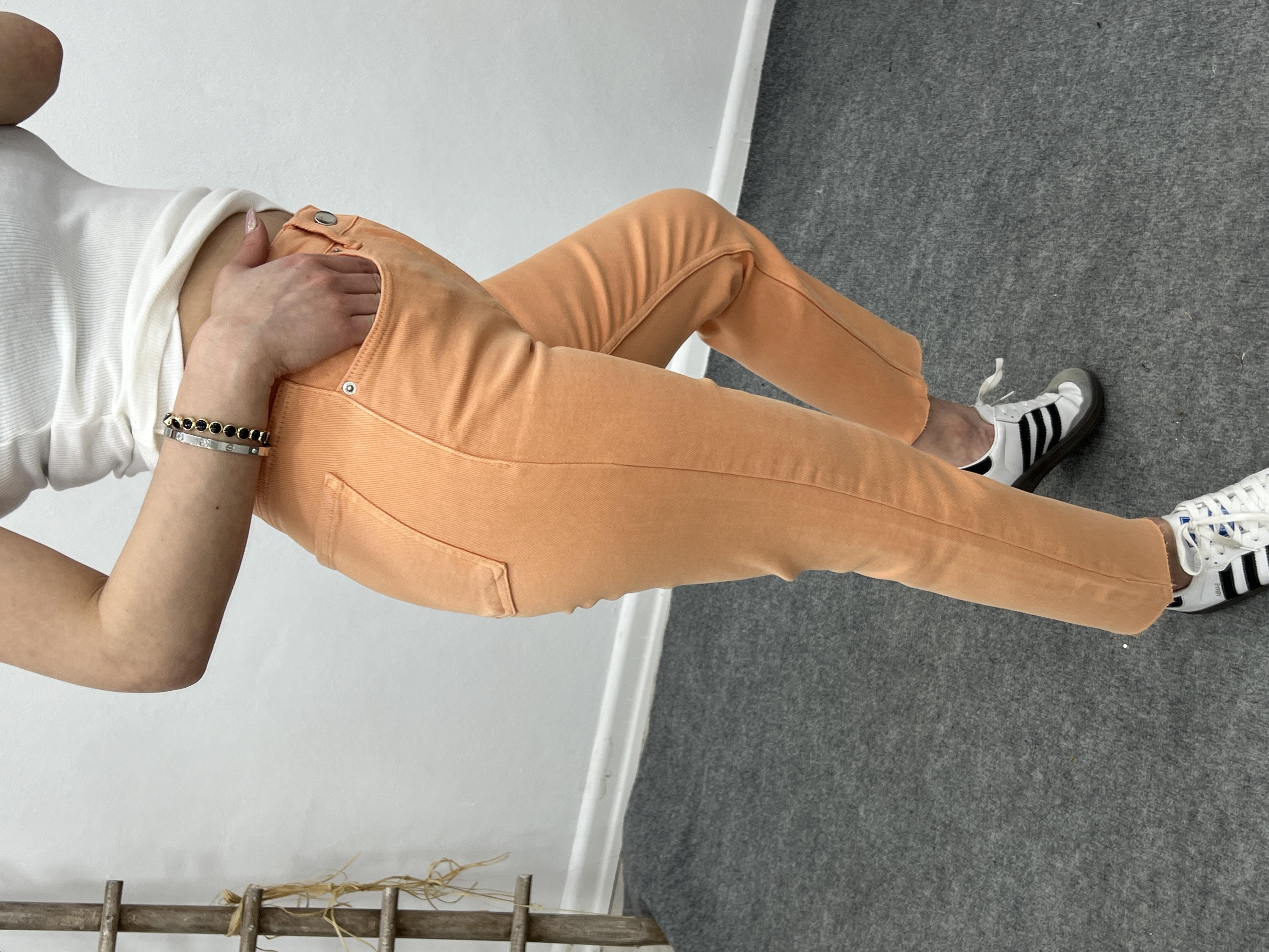 Somon Li̇krali Mom Jean