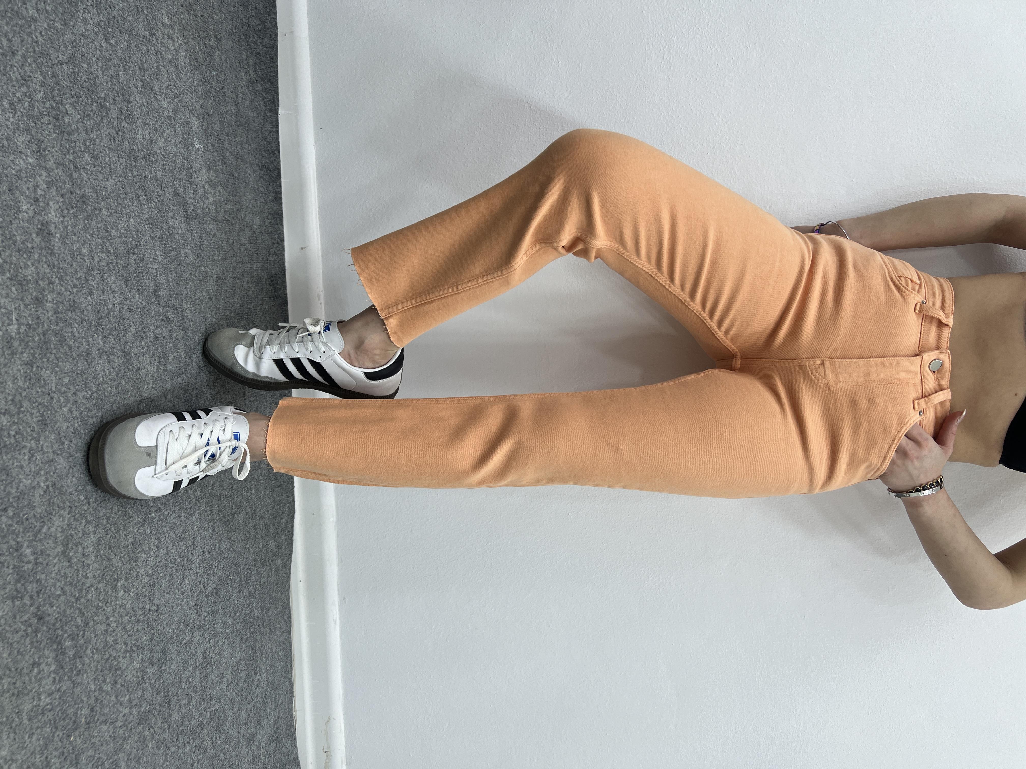 Somon Li̇krali Mom Jean