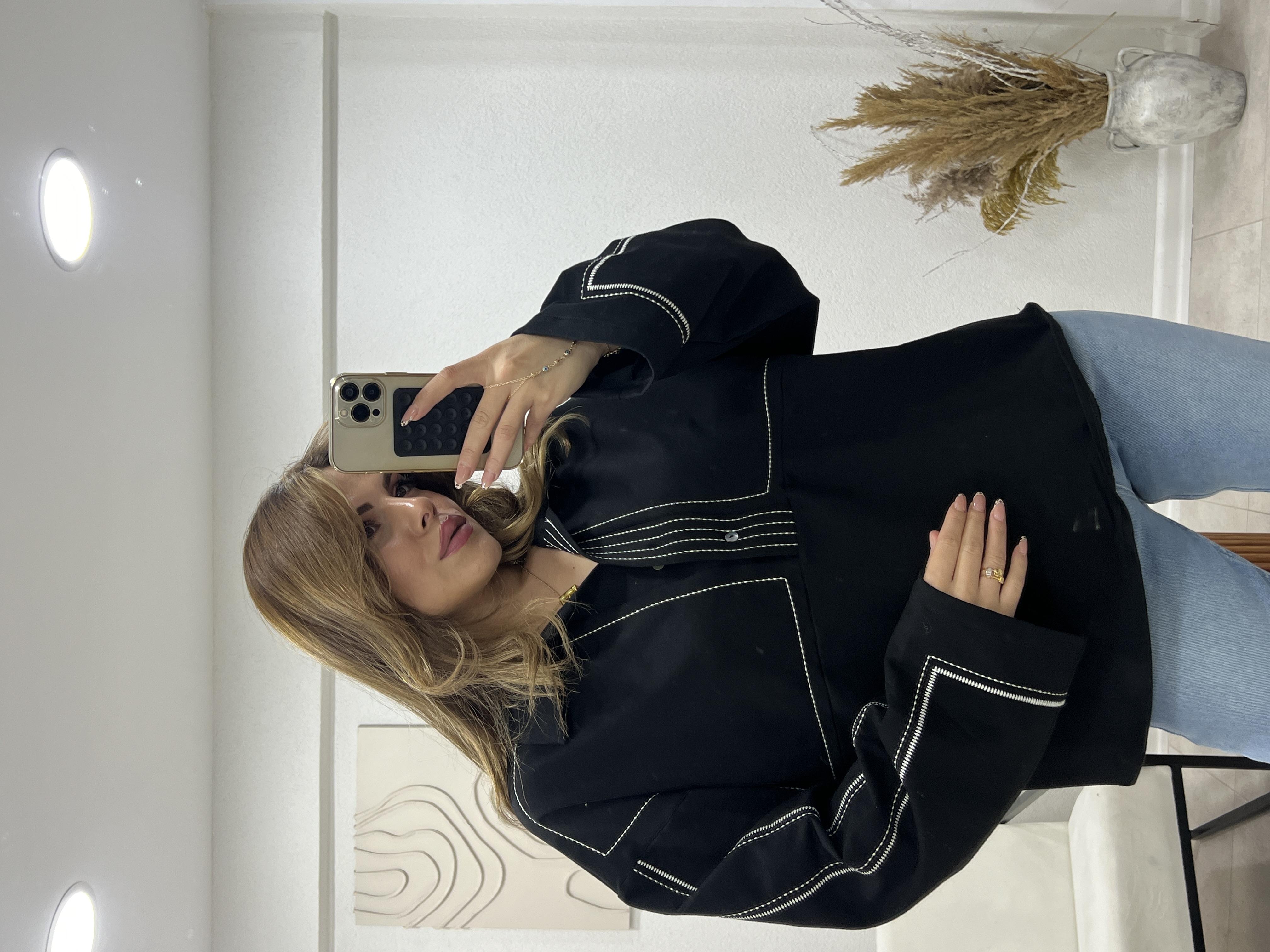 Twi̇st Model Di̇ki̇şli̇ Sweat Si̇yah