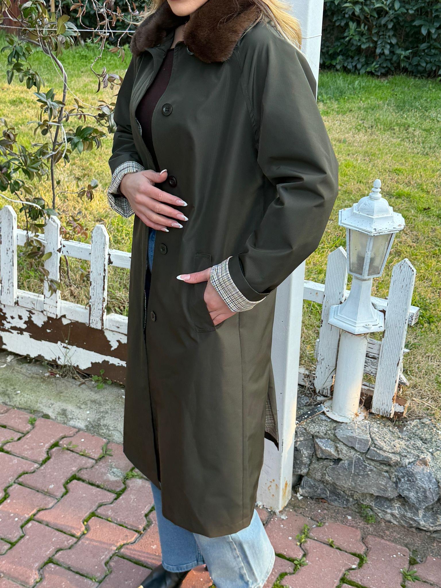 YAKA KÜRKLÜ EKOSE ASTARLI TRENÇ