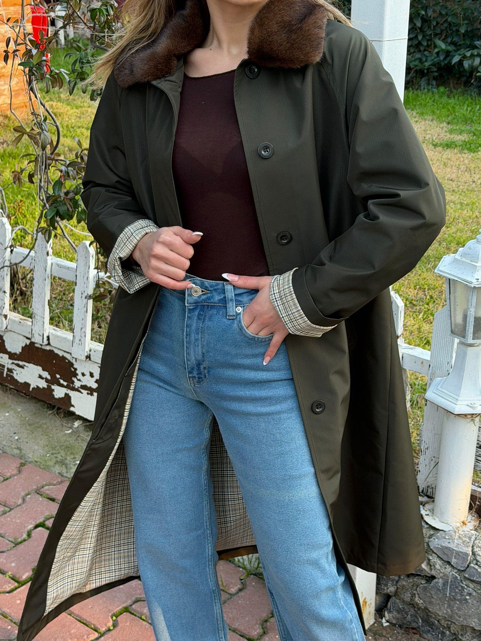 YAKA KÜRKLÜ EKOSE ASTARLI TRENÇ