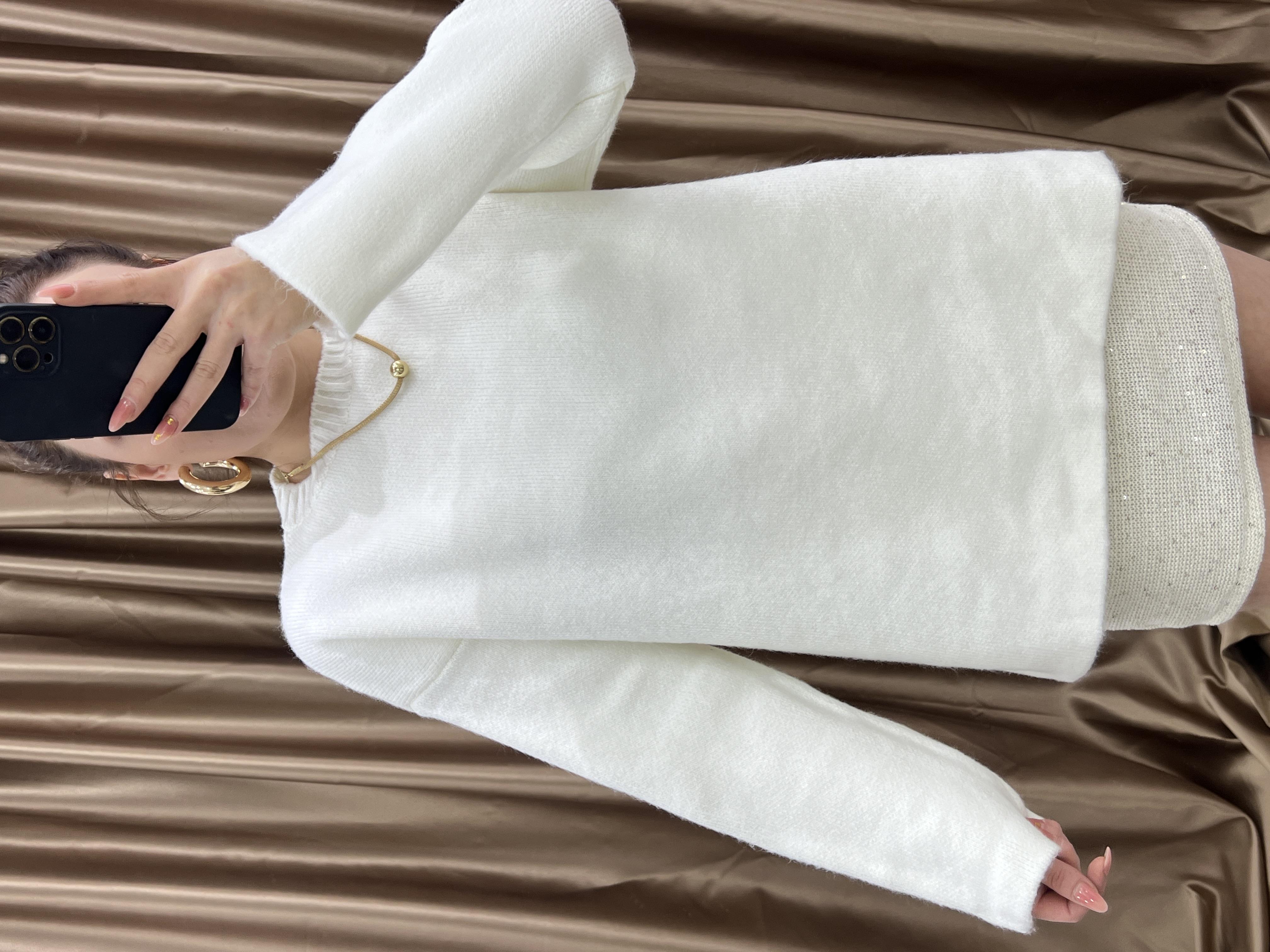 Yandan Yirtmaçli Duble Kol Tri̇ko