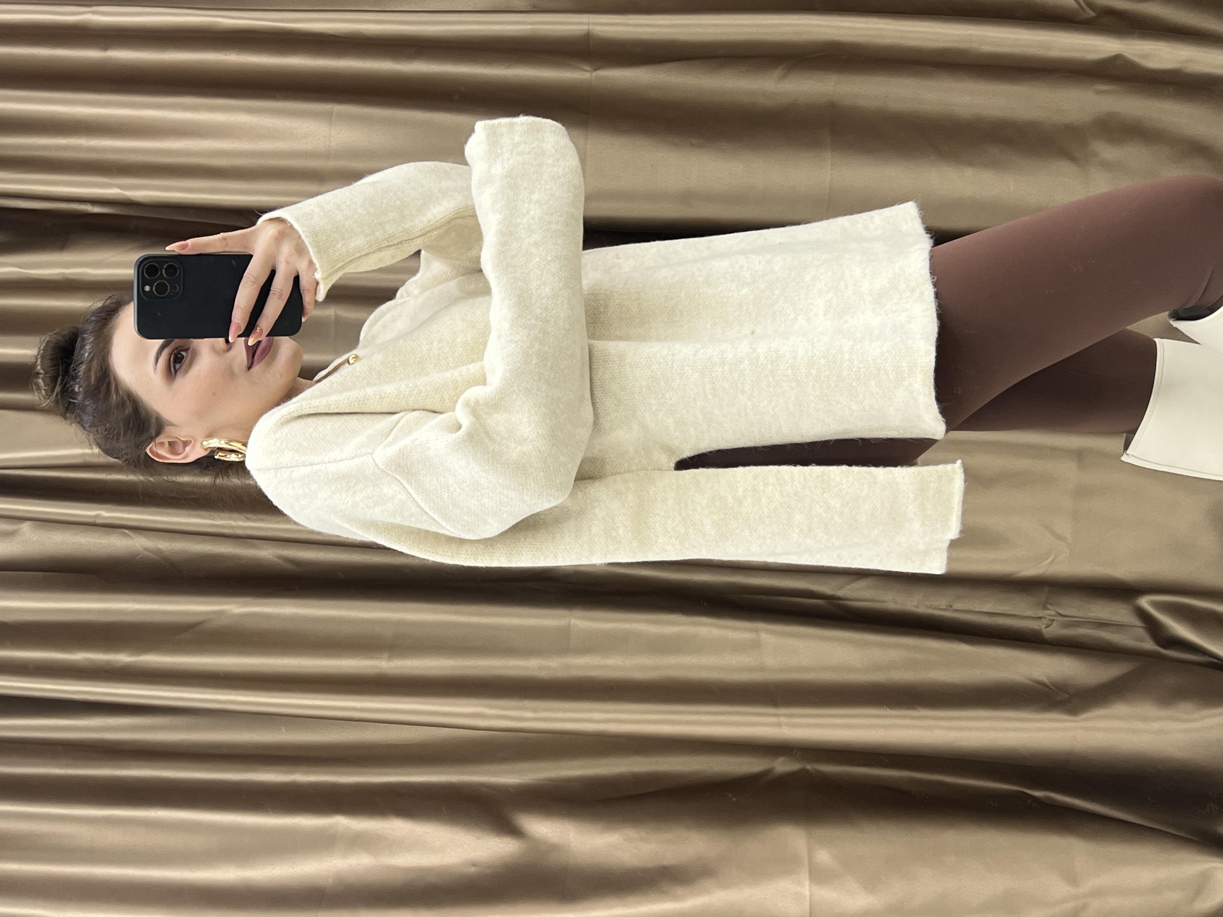 Yandan Yirtmaçli Duble Kol Tri̇ko Vi̇zon