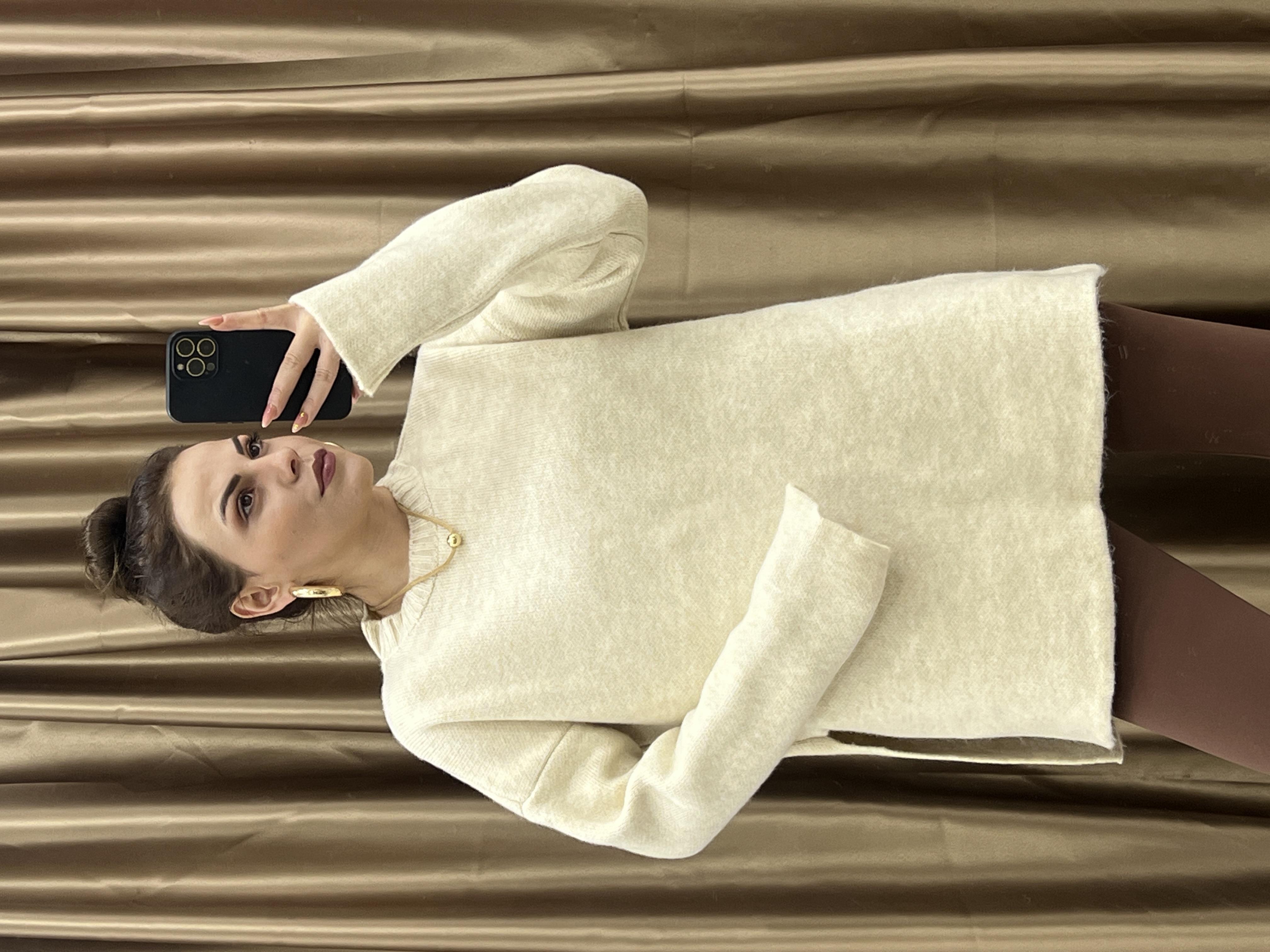 Yandan Yirtmaçli Duble Kol Tri̇ko Vi̇zon