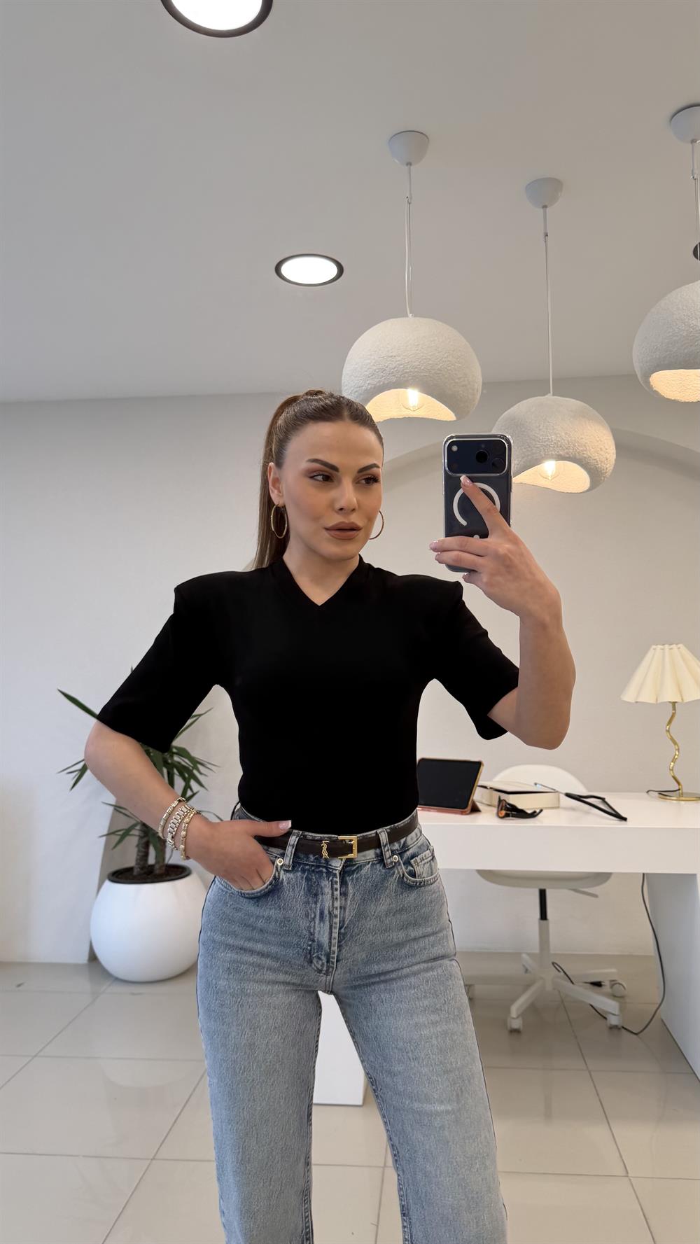  VATKALI KISIK V YAKA BADDY SUIT SİYAH