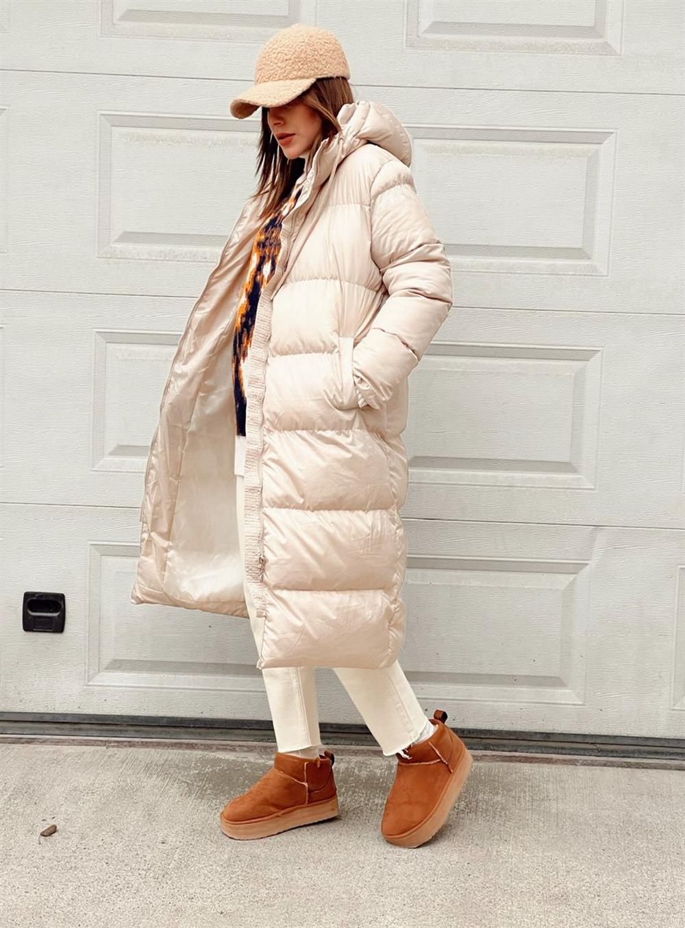 Bej Rengi̇ Uzun Şi̇şme Mont