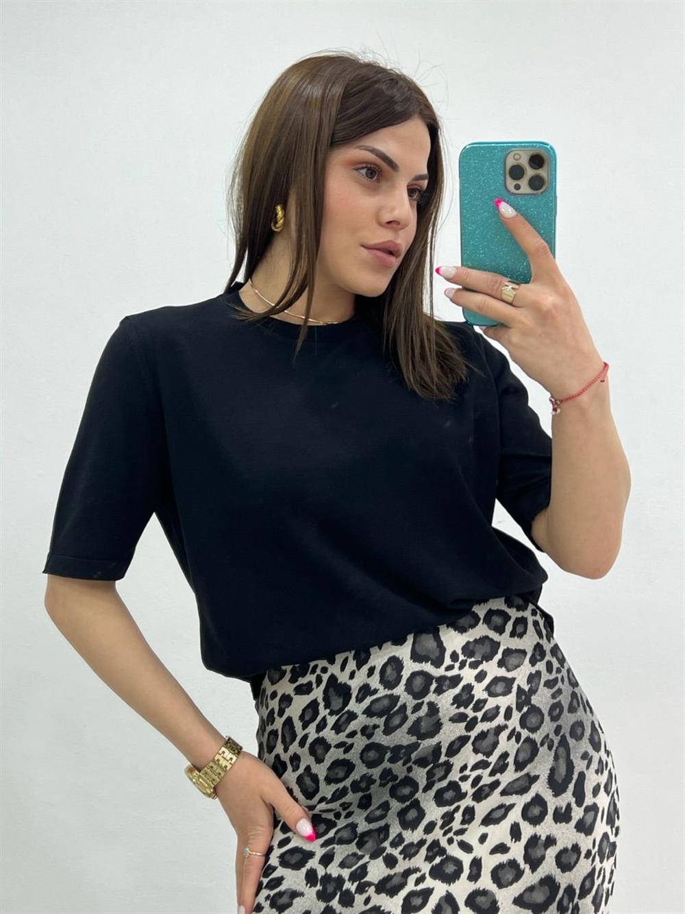 Bi̇si̇klet Yaka Tri̇ko Si̇yah