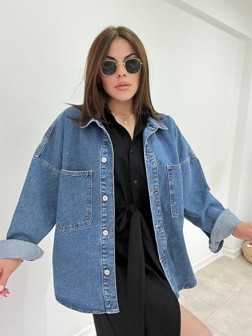 Büyük Cepli̇ Oversi̇ze Kot Ceket