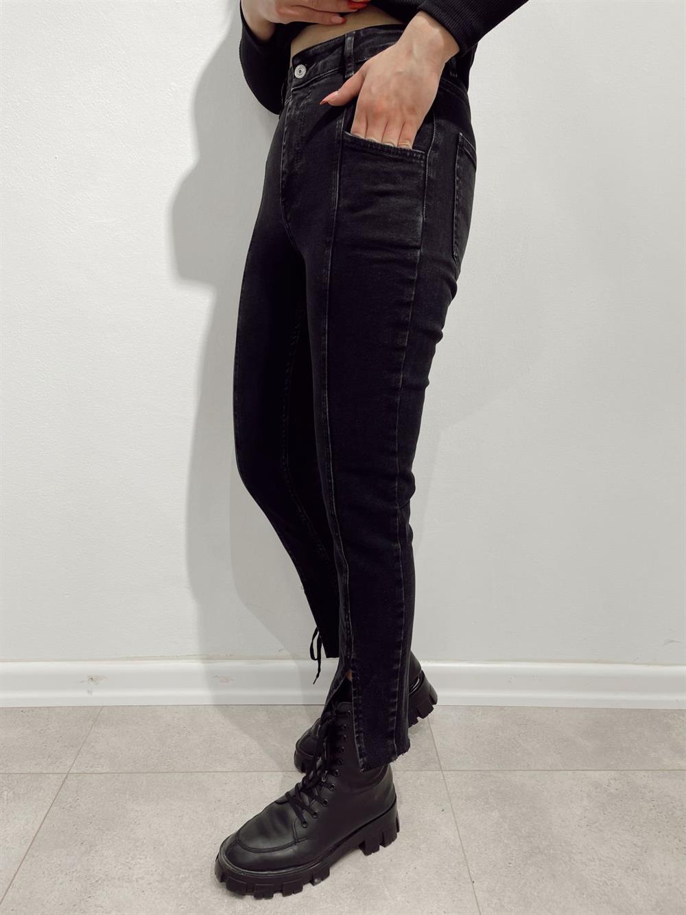 Füme Yirtmaçli Jean