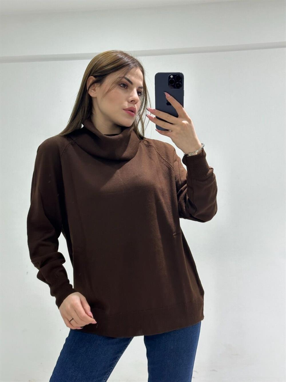 Kahverengi̇ Degaje Yaka Tri̇ko
