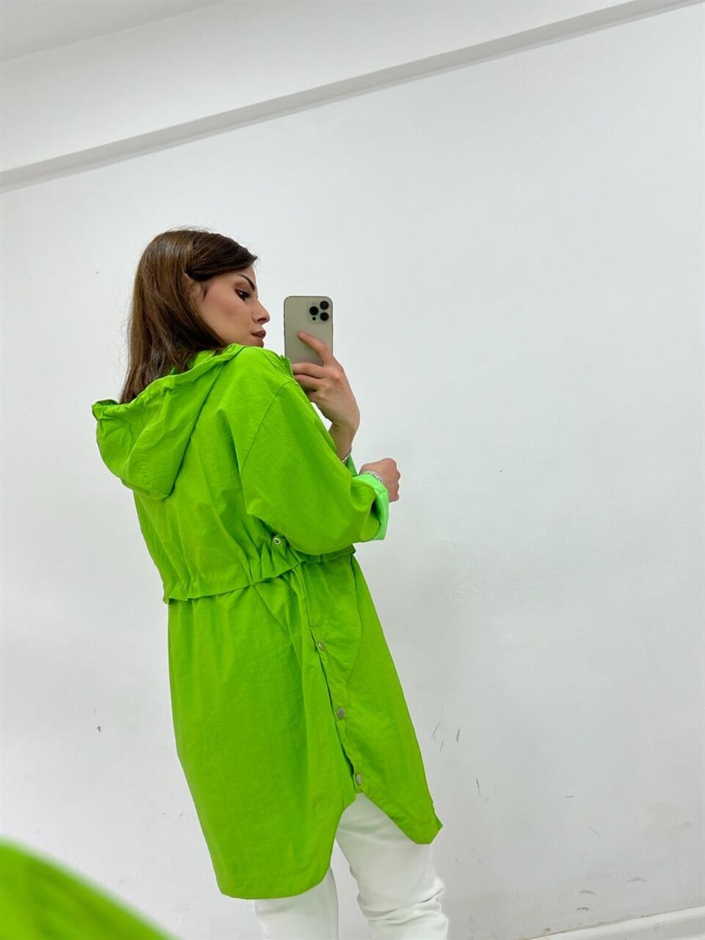 Özel Seri̇ Yeşi̇l Trenç