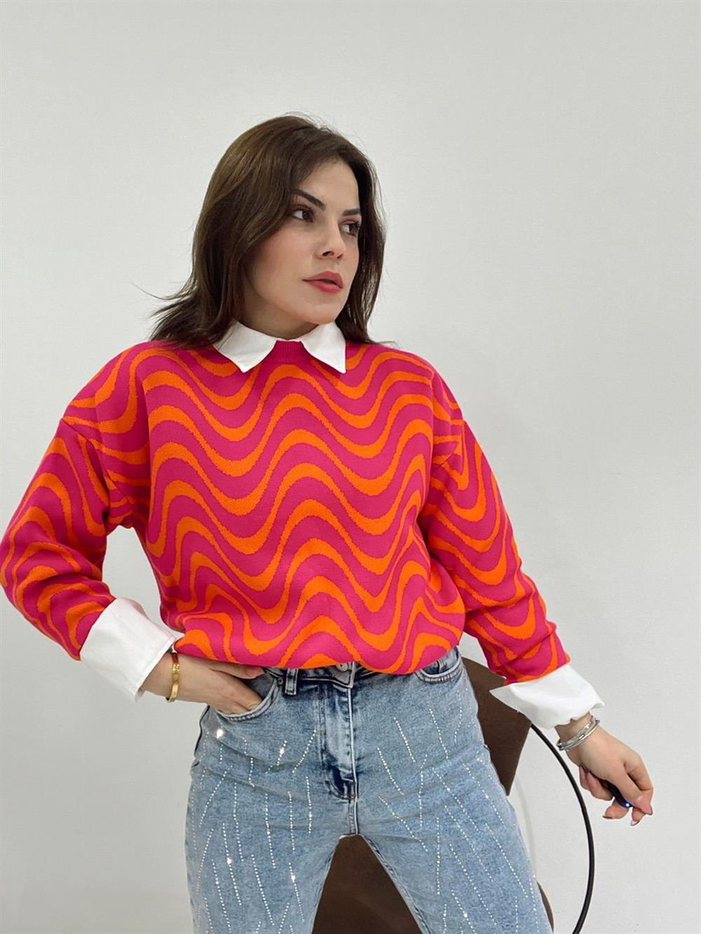 Pembe Desenli̇ Kazak