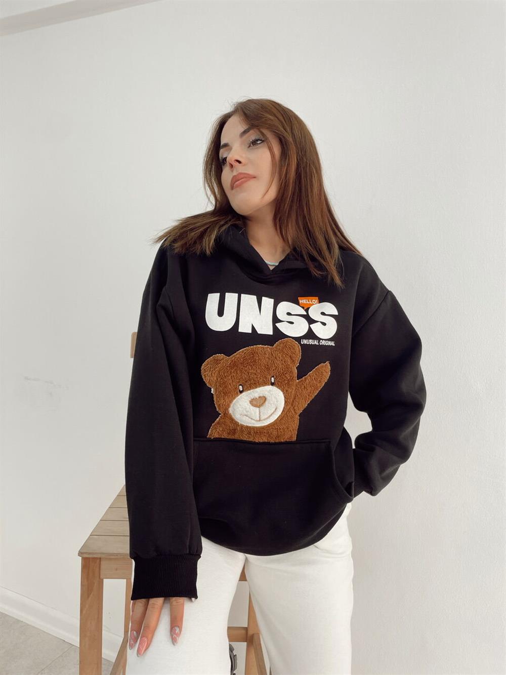 Si̇yah Kapşonlu Sweat