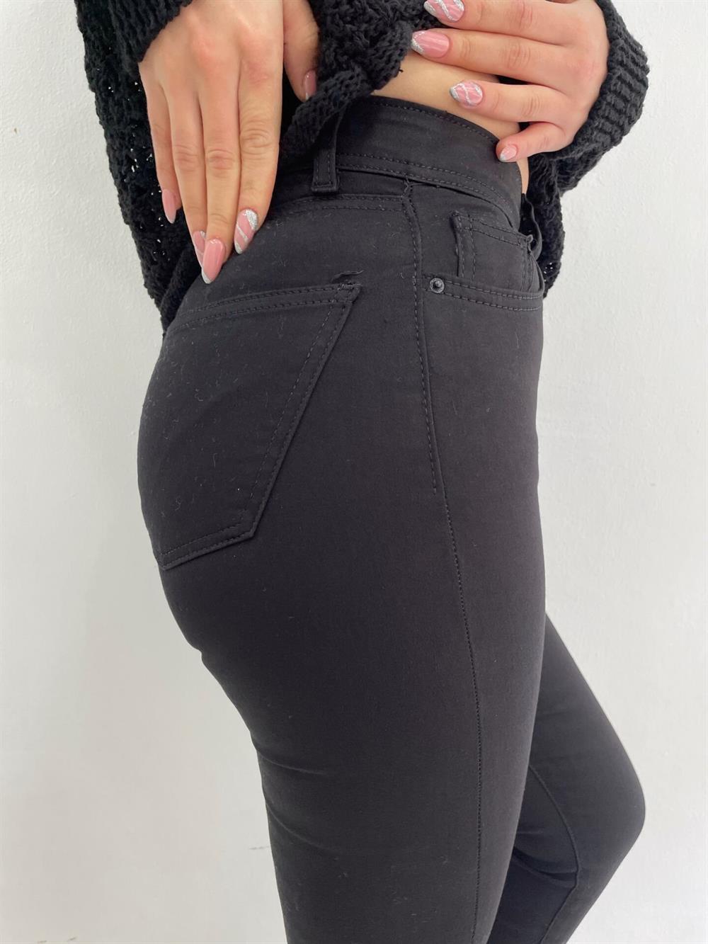 Ski̇ny Si̇yah Jean