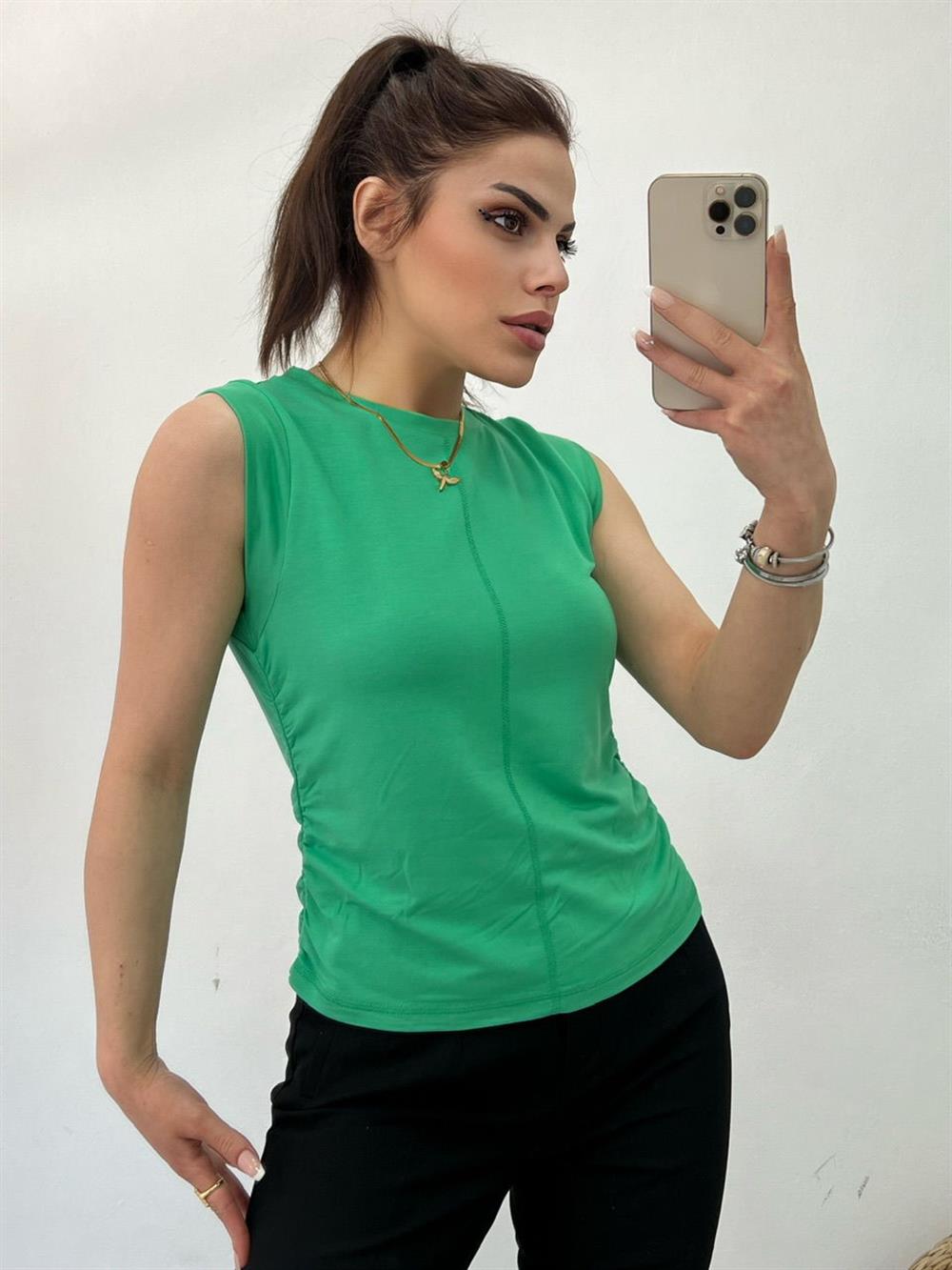 Yanlari Büzgülü Atlet Yeşi̇l