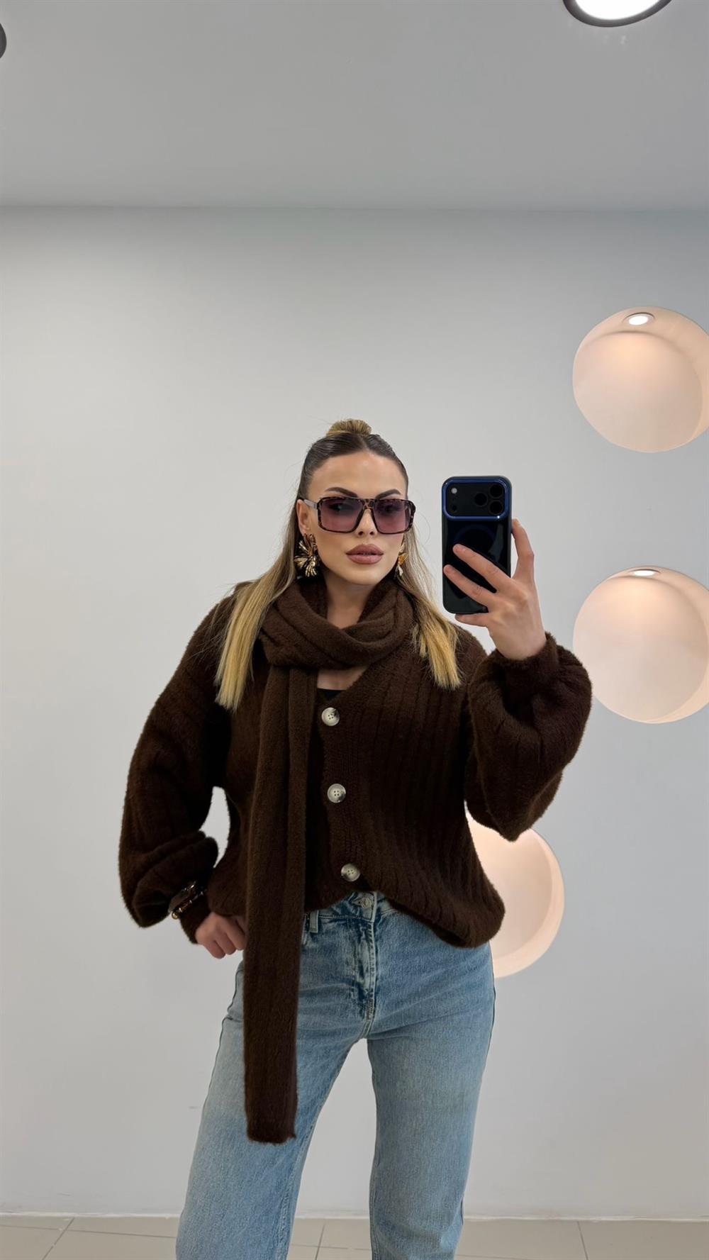 ATKI DETAYLI YUMOŞ HIRKA KAHVE