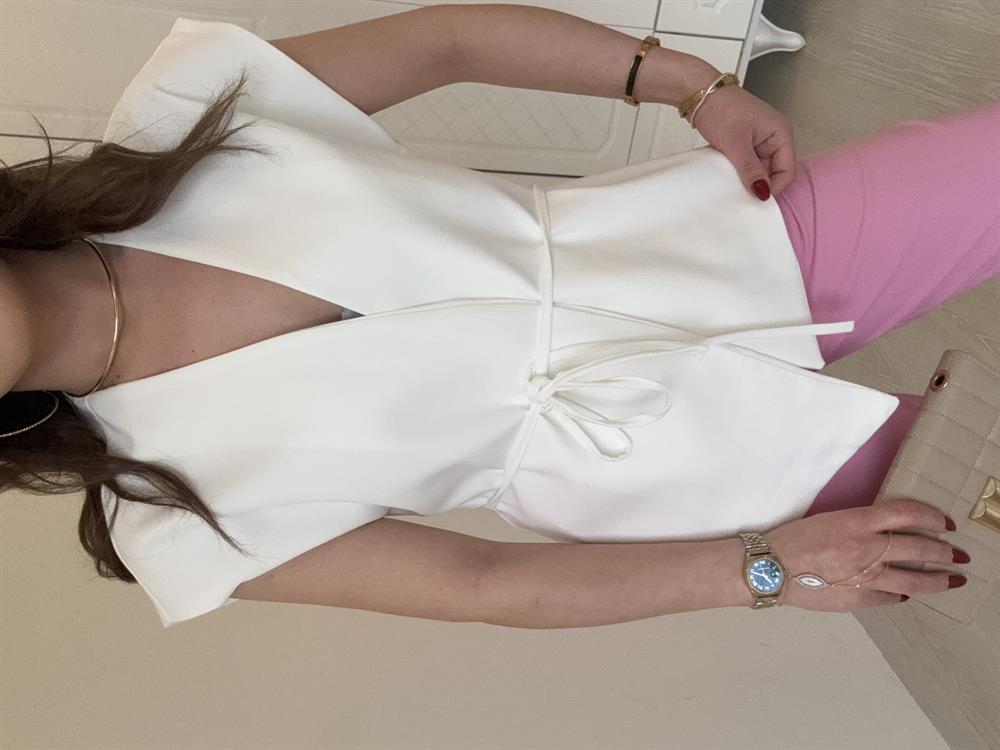 BAĞLAMALI TASARIM YELEK BEYAZ