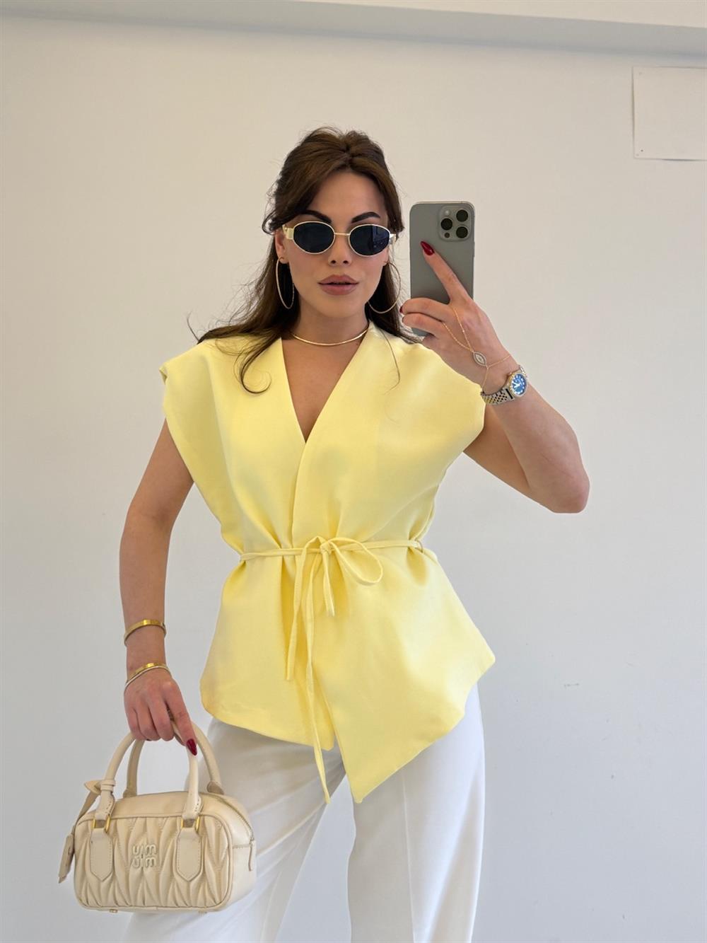 BAĞLAMALI TASARIM YELEK SARI