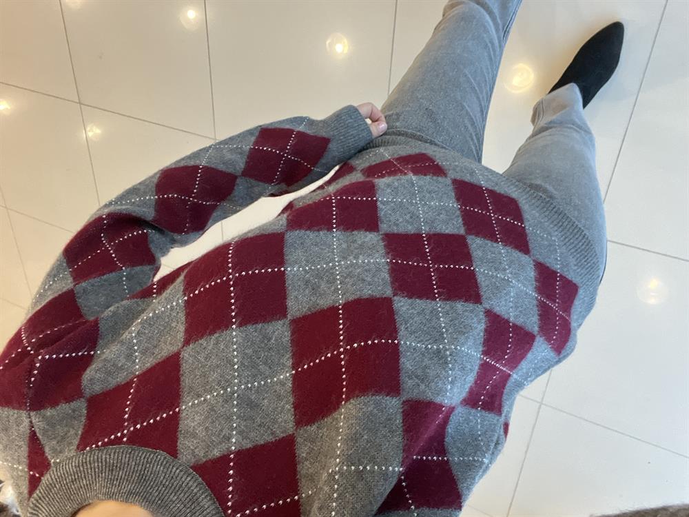 Baklava Desen Kazak Gri̇