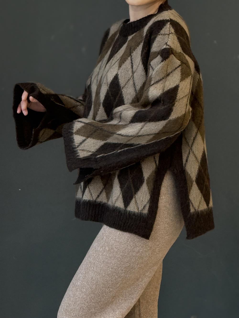 Baklava Desen Kazak Kahve