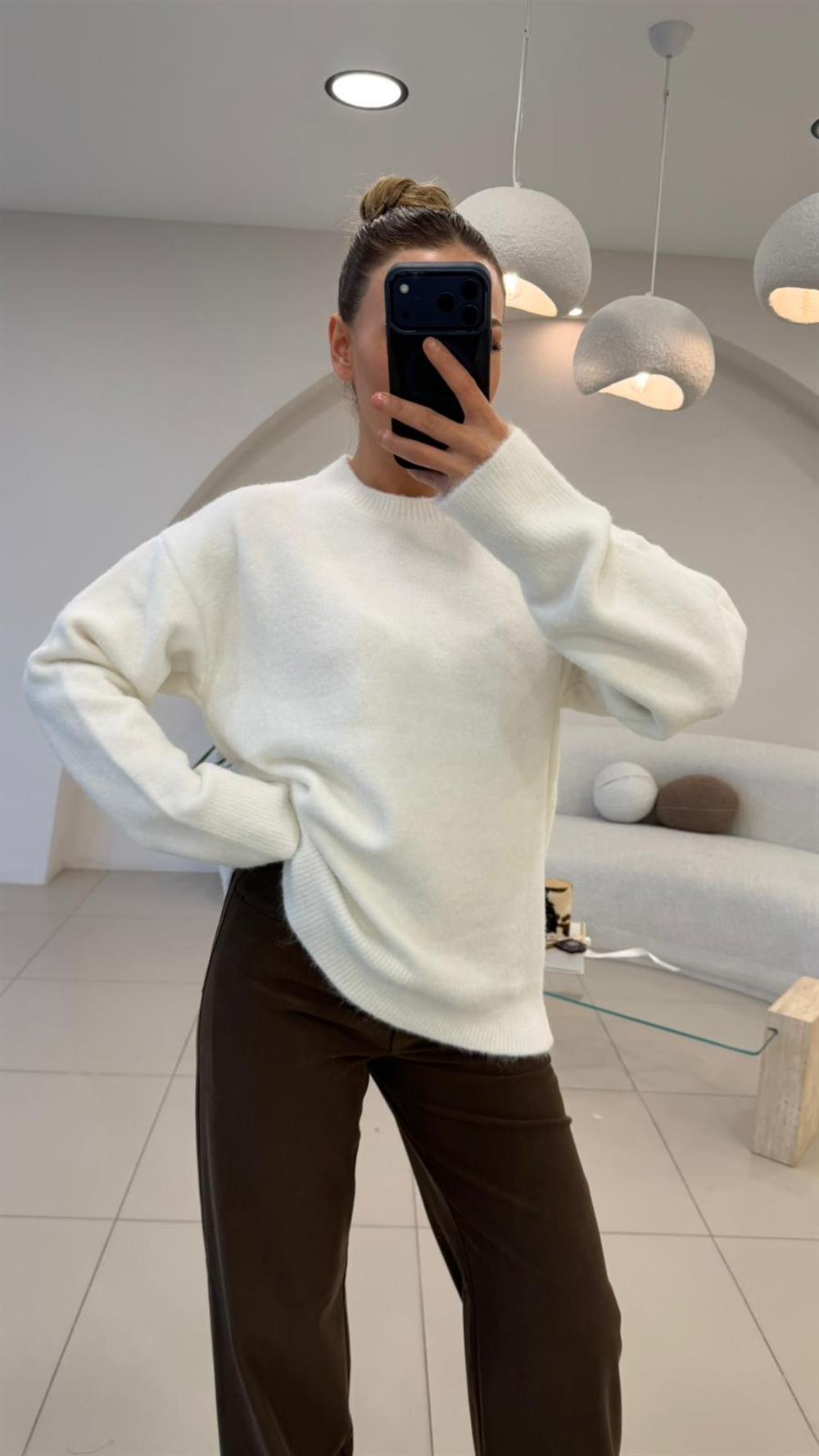 BASİC YUMOŞ KAZAK  BEYAZ